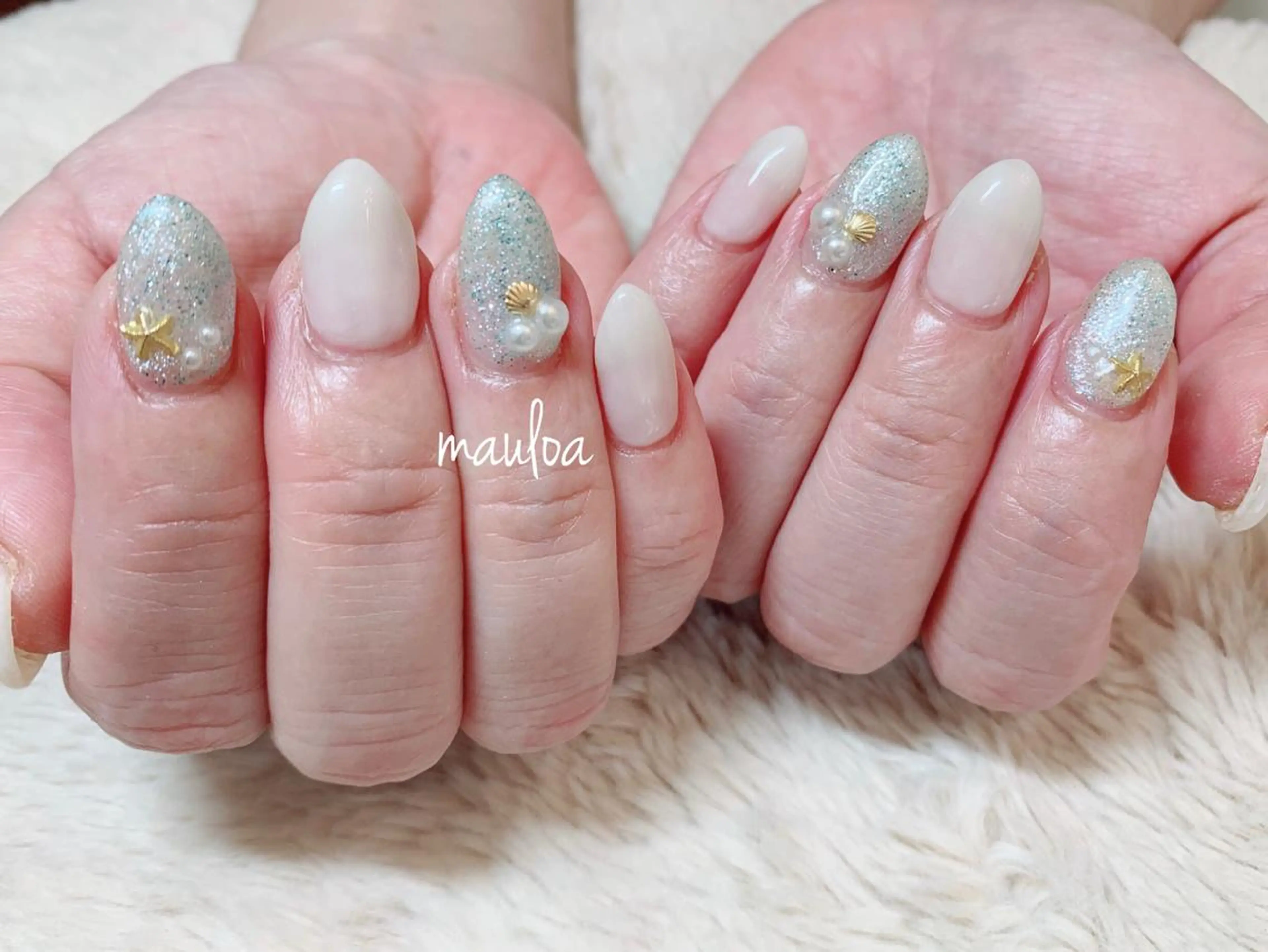 ネイル キラキラネイル 夏ネイル pipi..所属・pipi ..のネイルデザイン