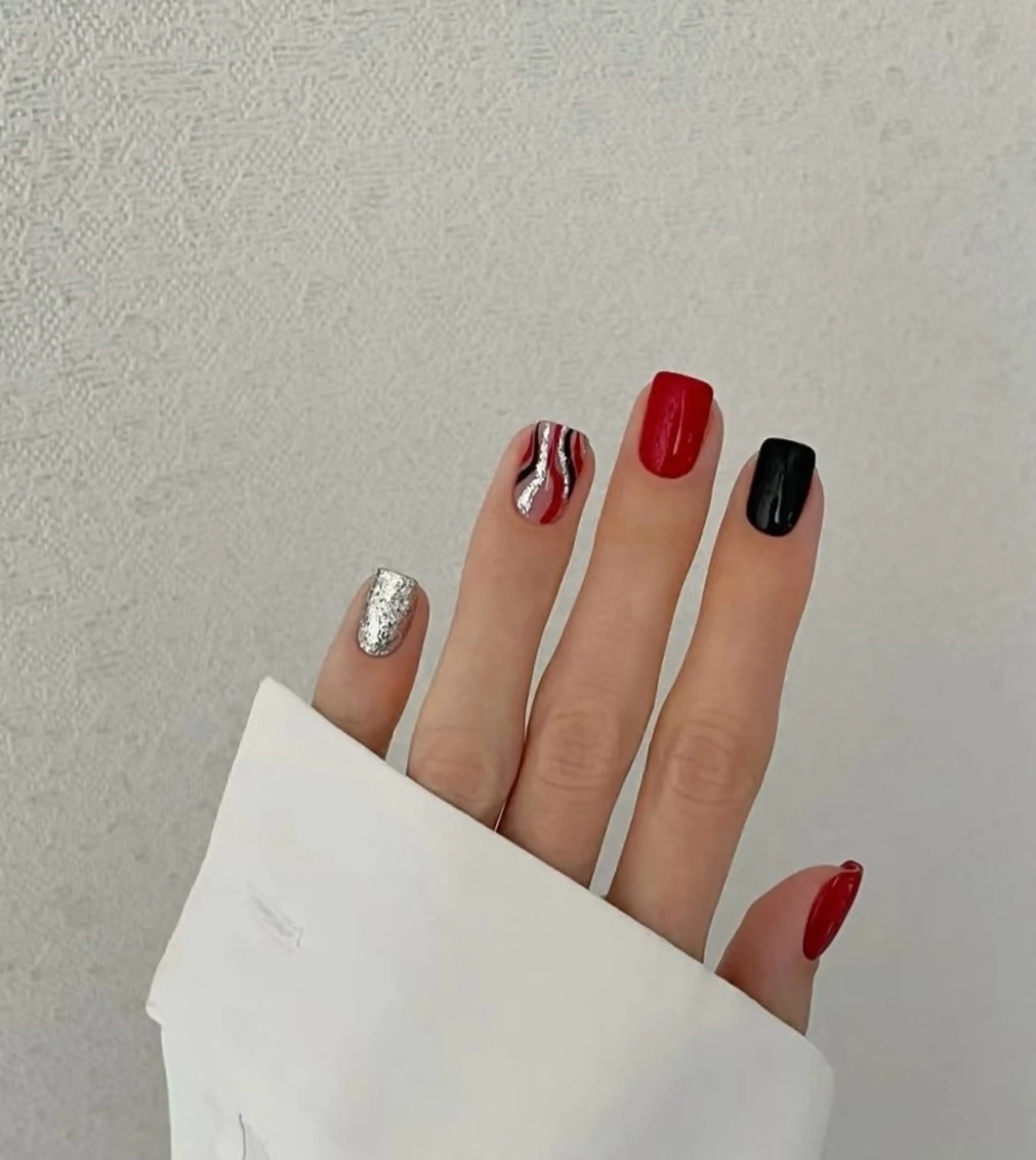 ネイル 高木 維麗絲のネイルデザイン