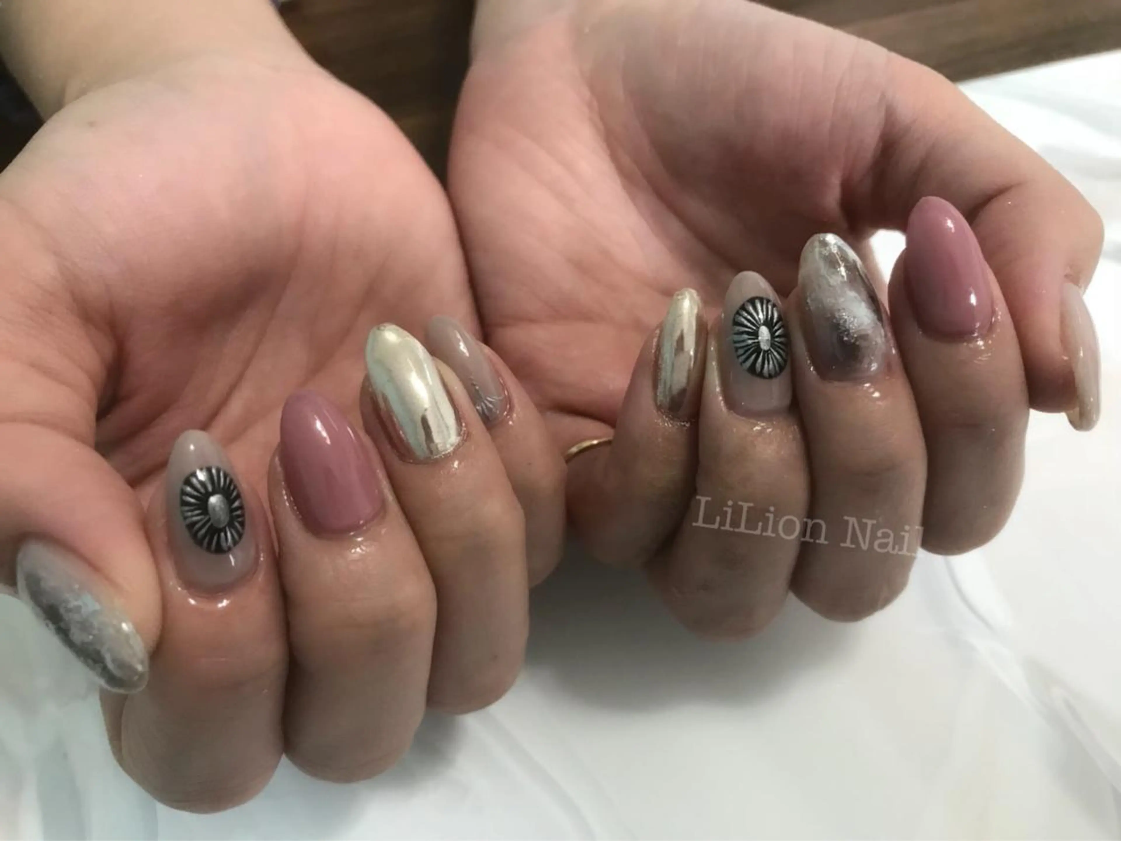 ネイル LiLion Nail所属・LiLion Nailのネイルデザイン