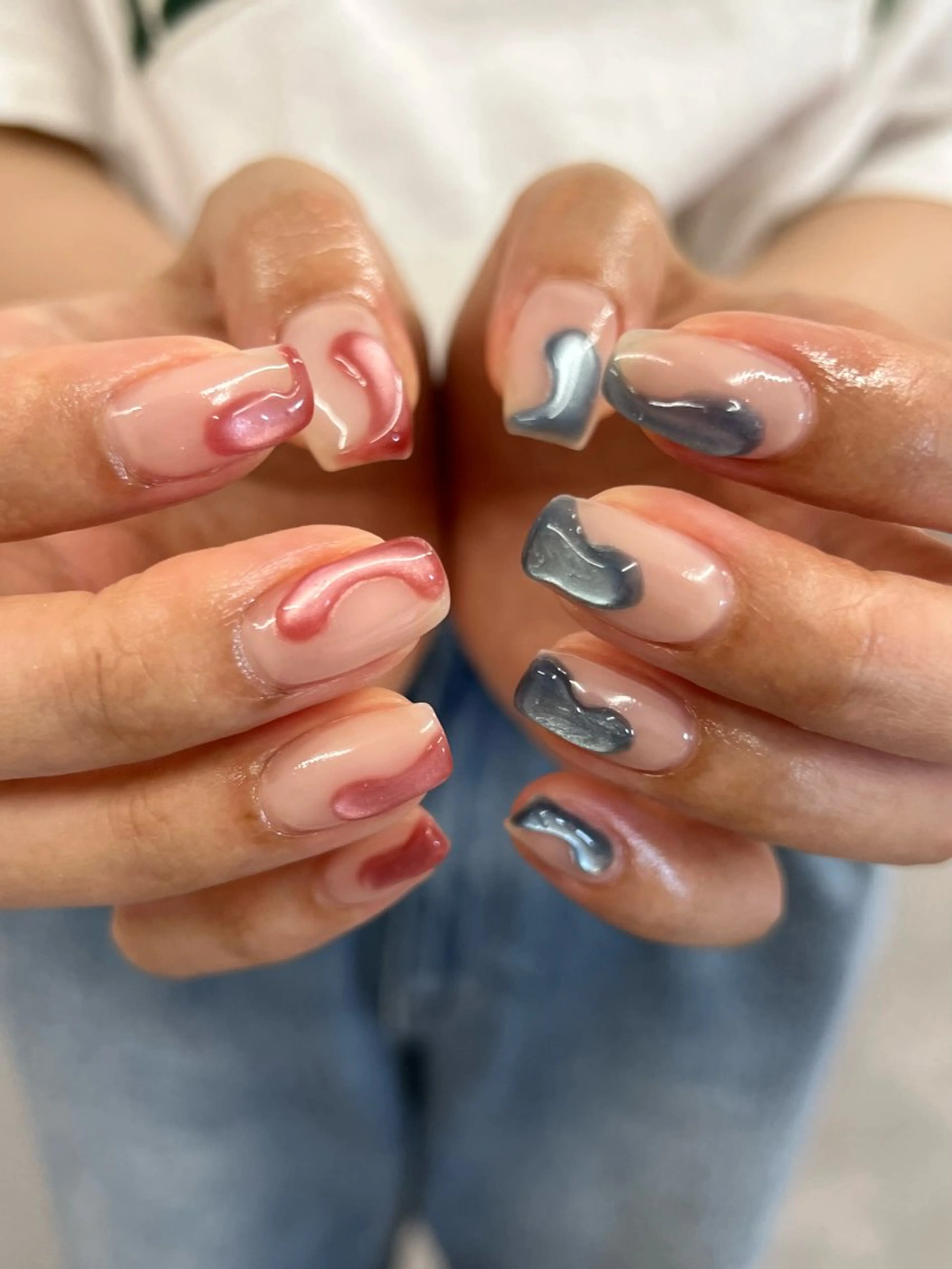 ネイル ジェルネイル マグネットネイル ニュアンスネイル パラジェル ぷっくりネイル ハンドネイル ハンドケア Bana_ Nailのネイルデザイン