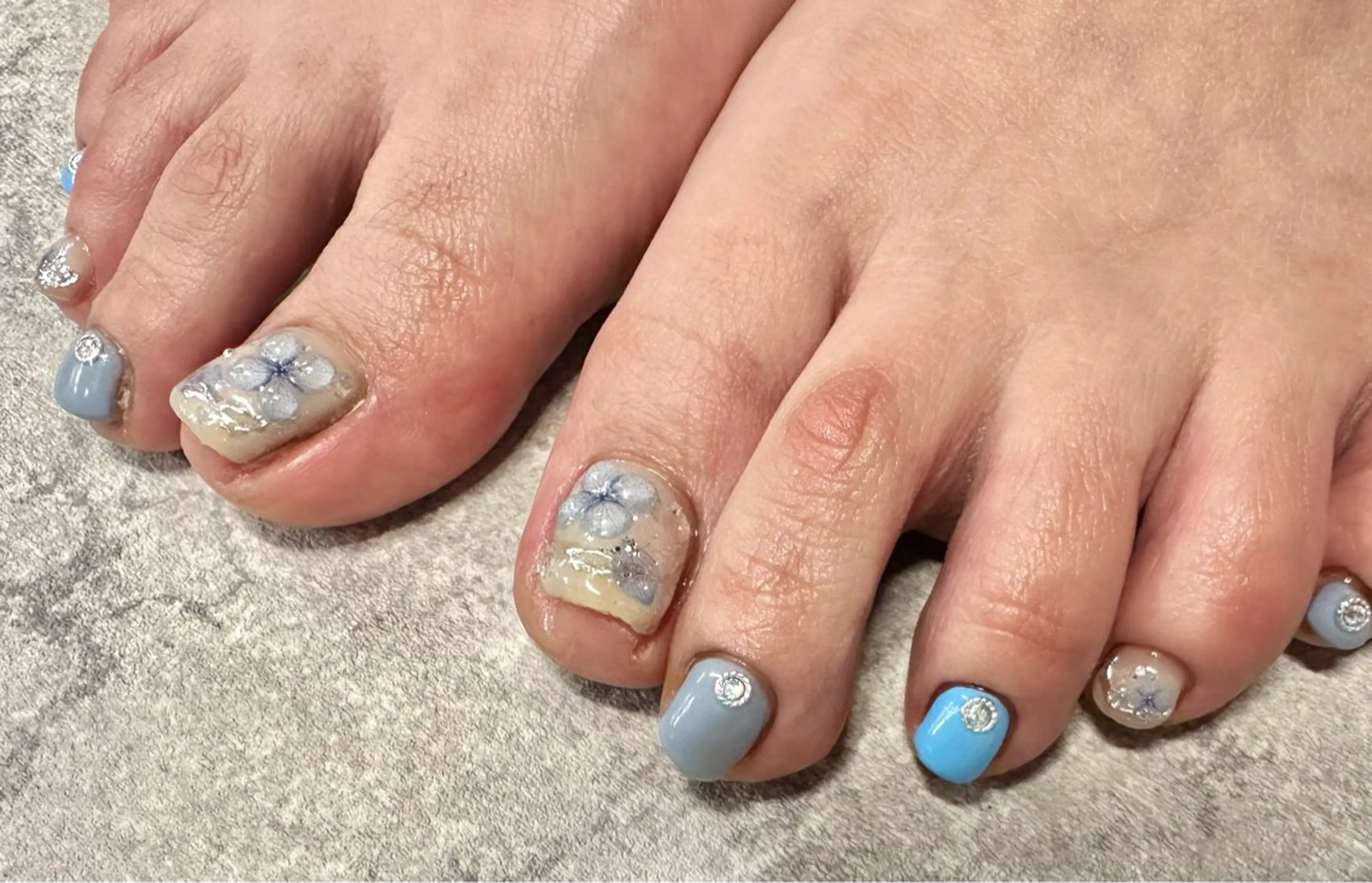 ネイル 高多 瑠美のネイルデザイン