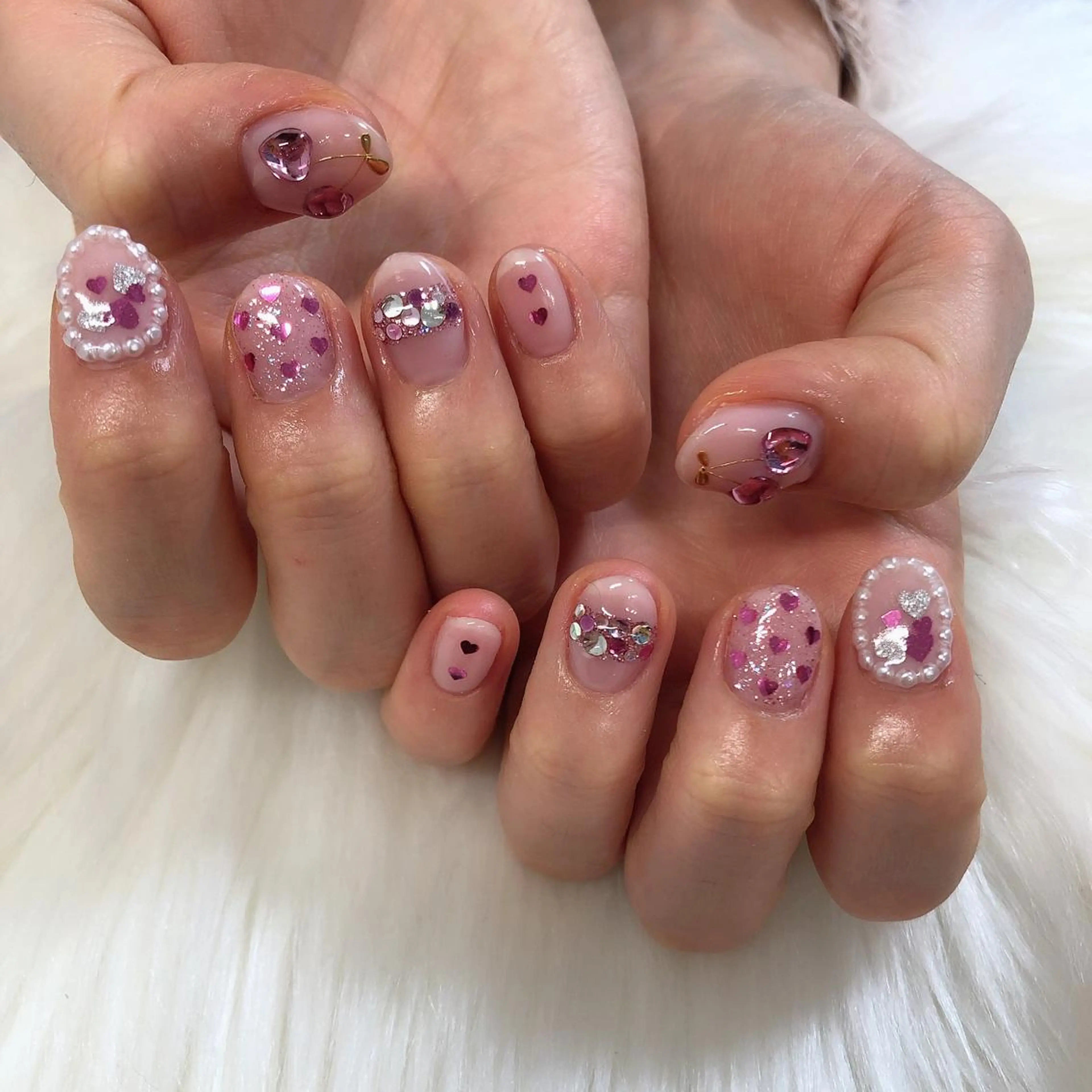 ネイル ハンドネイル 西岡 杏のネイルデザイン