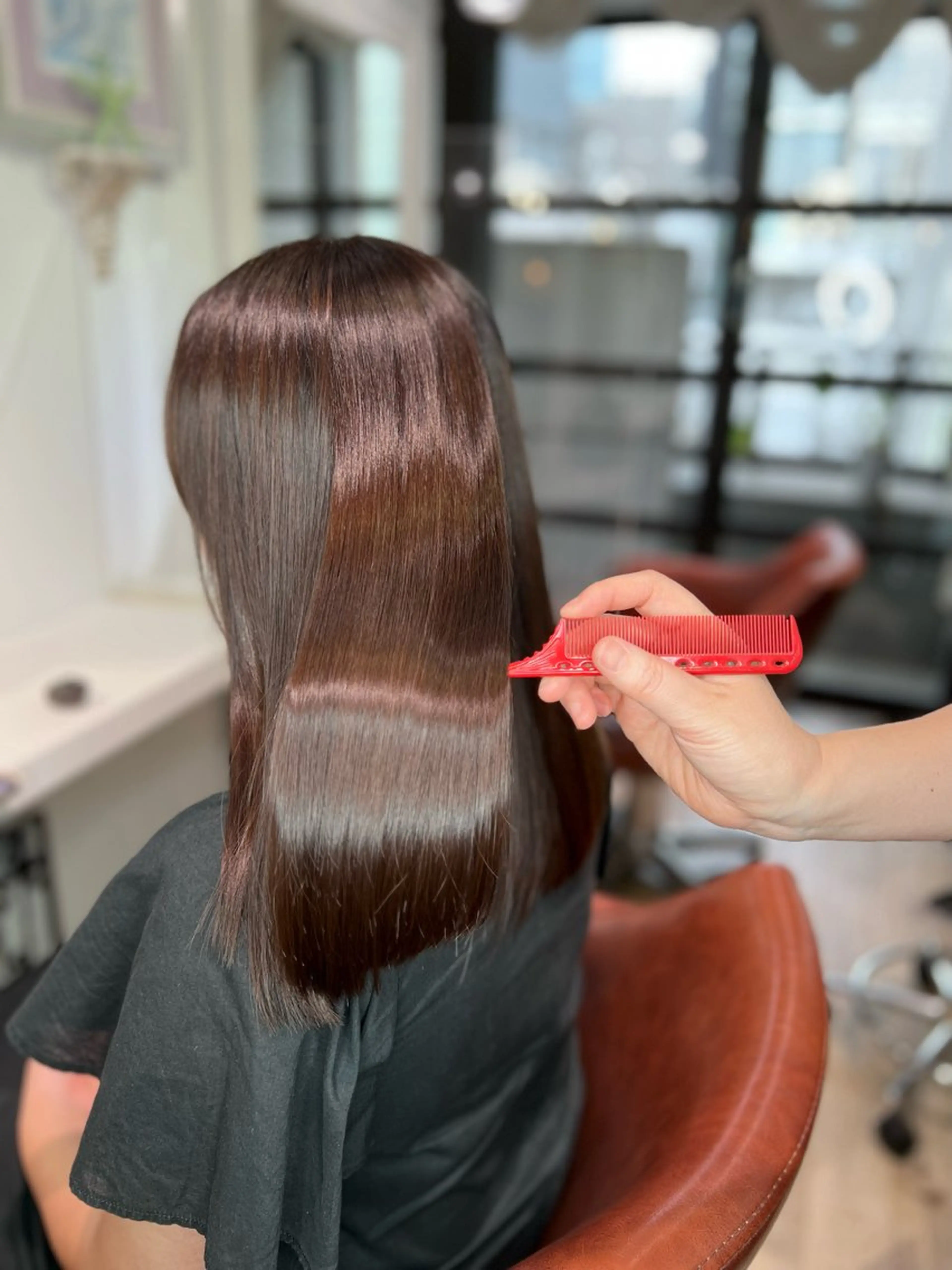 セミロング カラー トリートメント 栗形 龍乃介のヘアスタイル