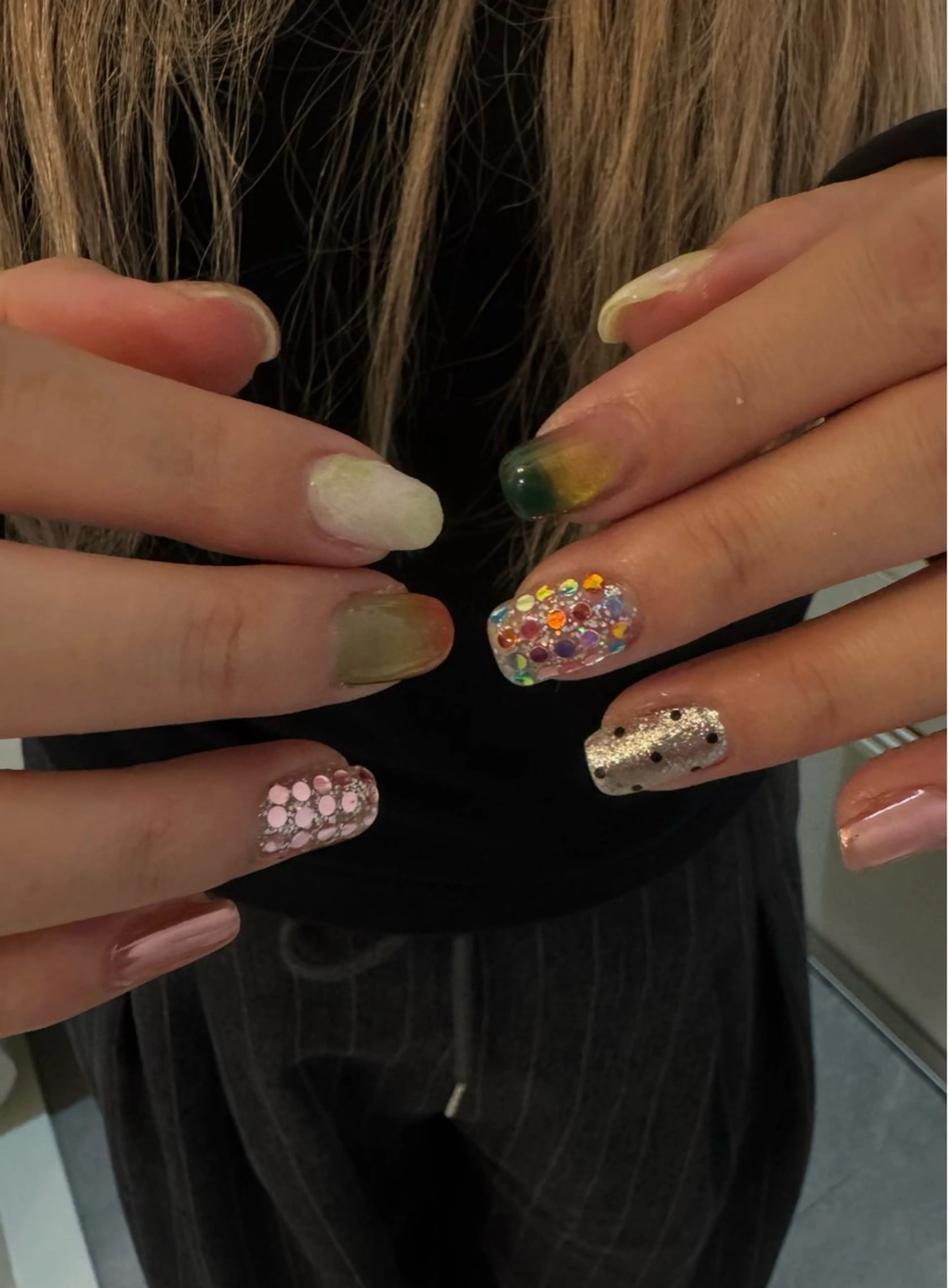 ネイル SUZU .のネイルデザイン