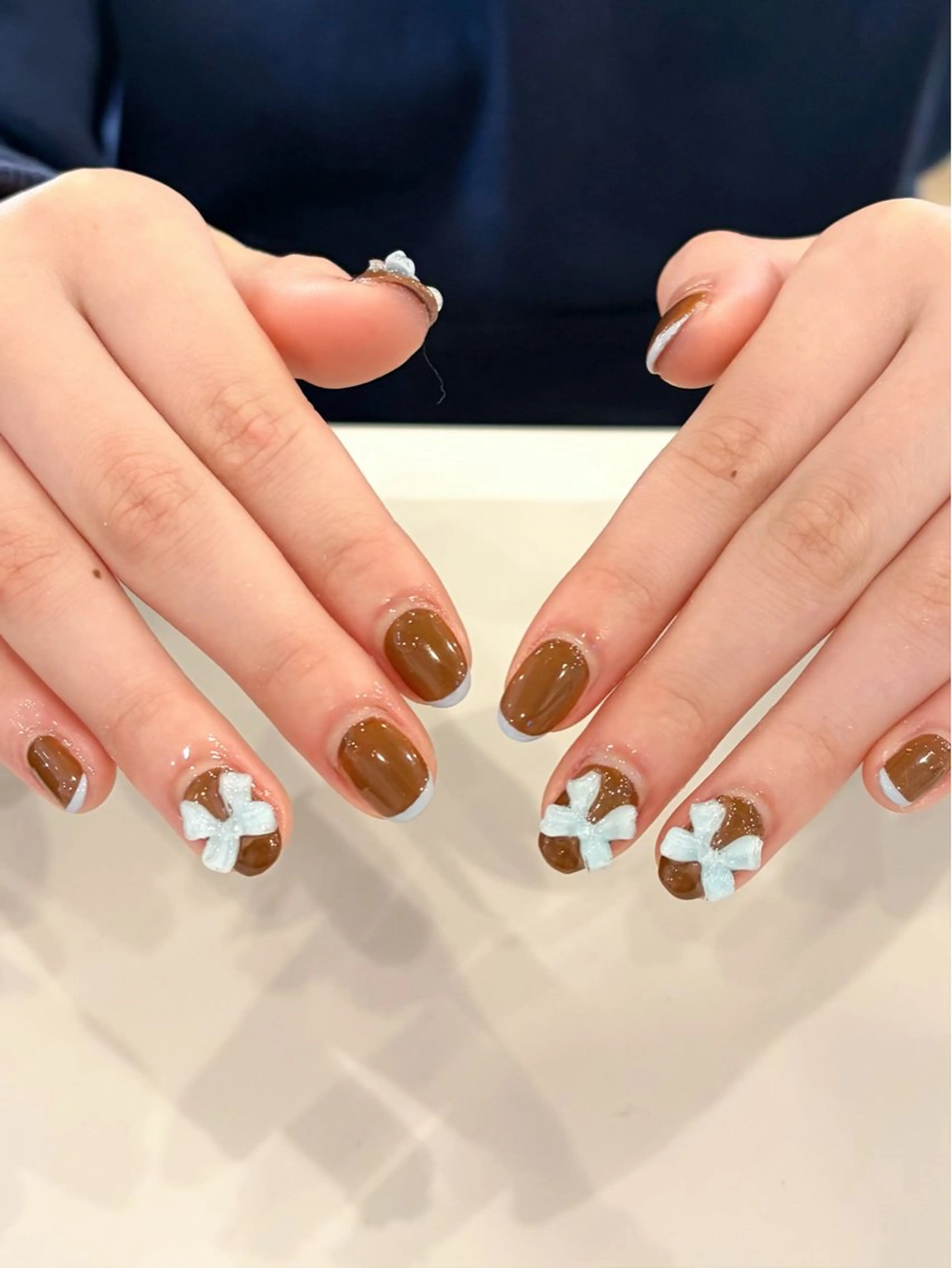 ネイル ブラウン ハンドネイル 岡崎 佑香のネイルデザイン