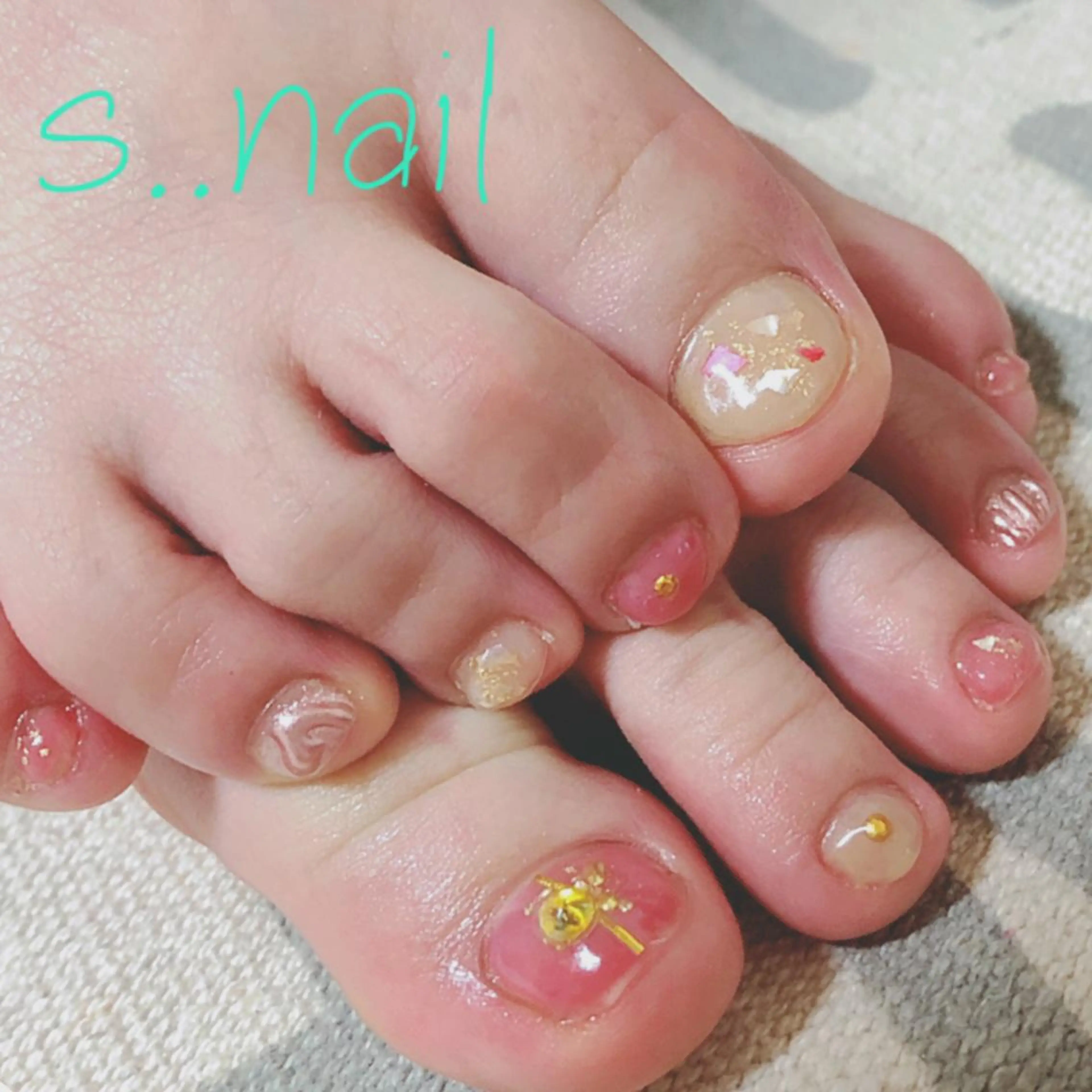 ネイル 持ち込み ハンドネイル フットネイル s..nail / MORITAのネイルデザイン