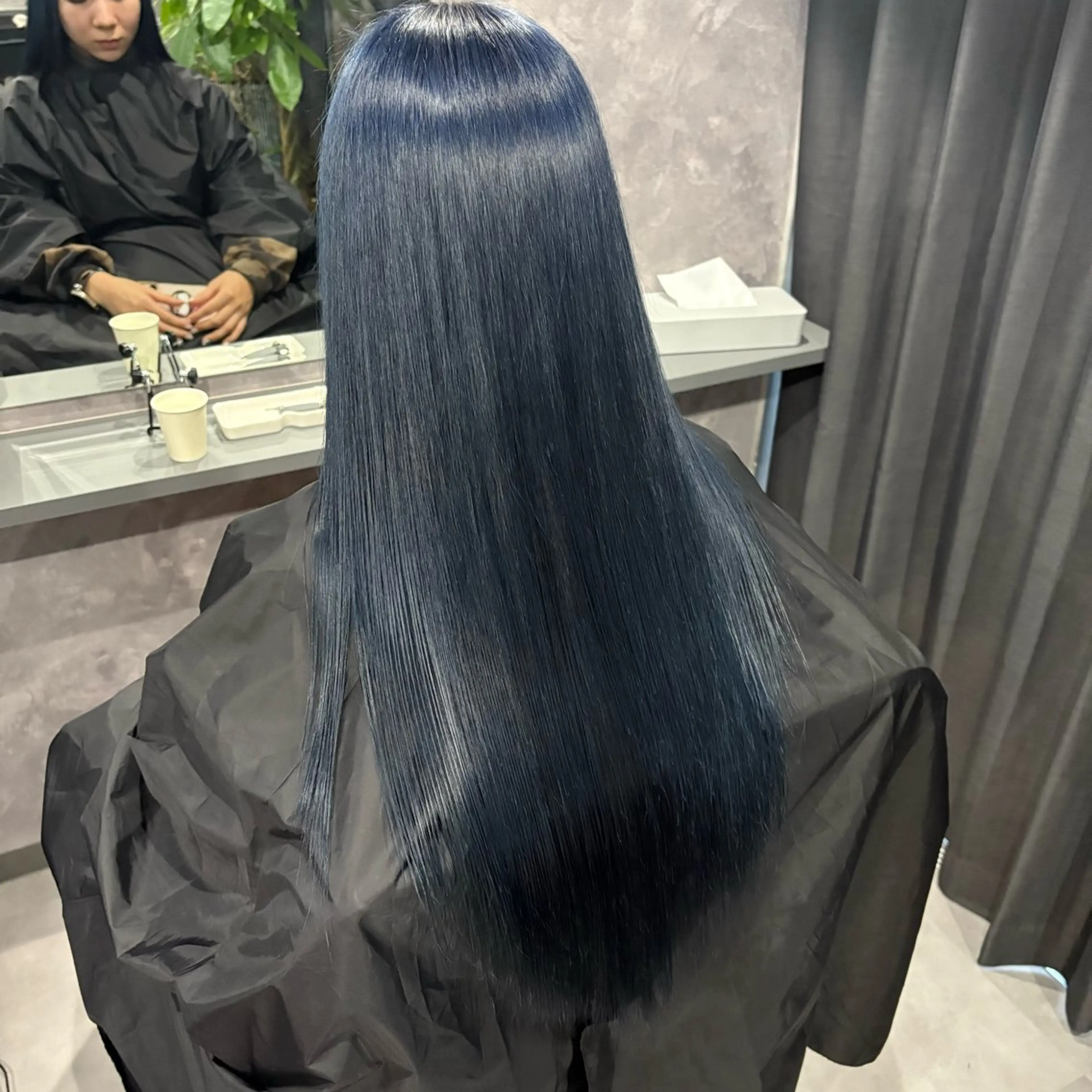 ロング カラー ヘアカラー トリートメント nameless miichiのヘアスタイル