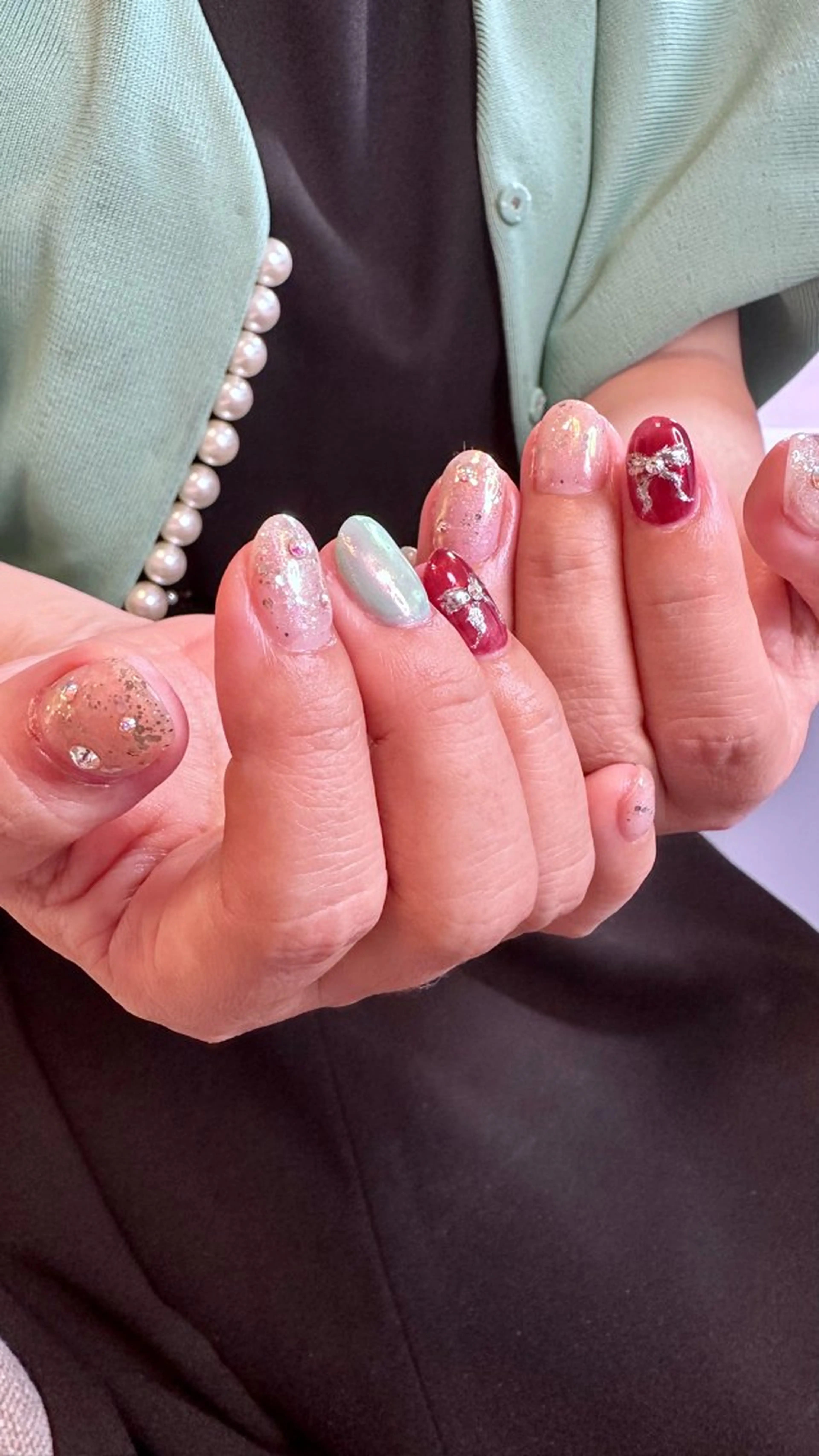 ネイル ニュアンスネイル ハンドネイル ハンドケア Atelier Ariのネイルデザイン