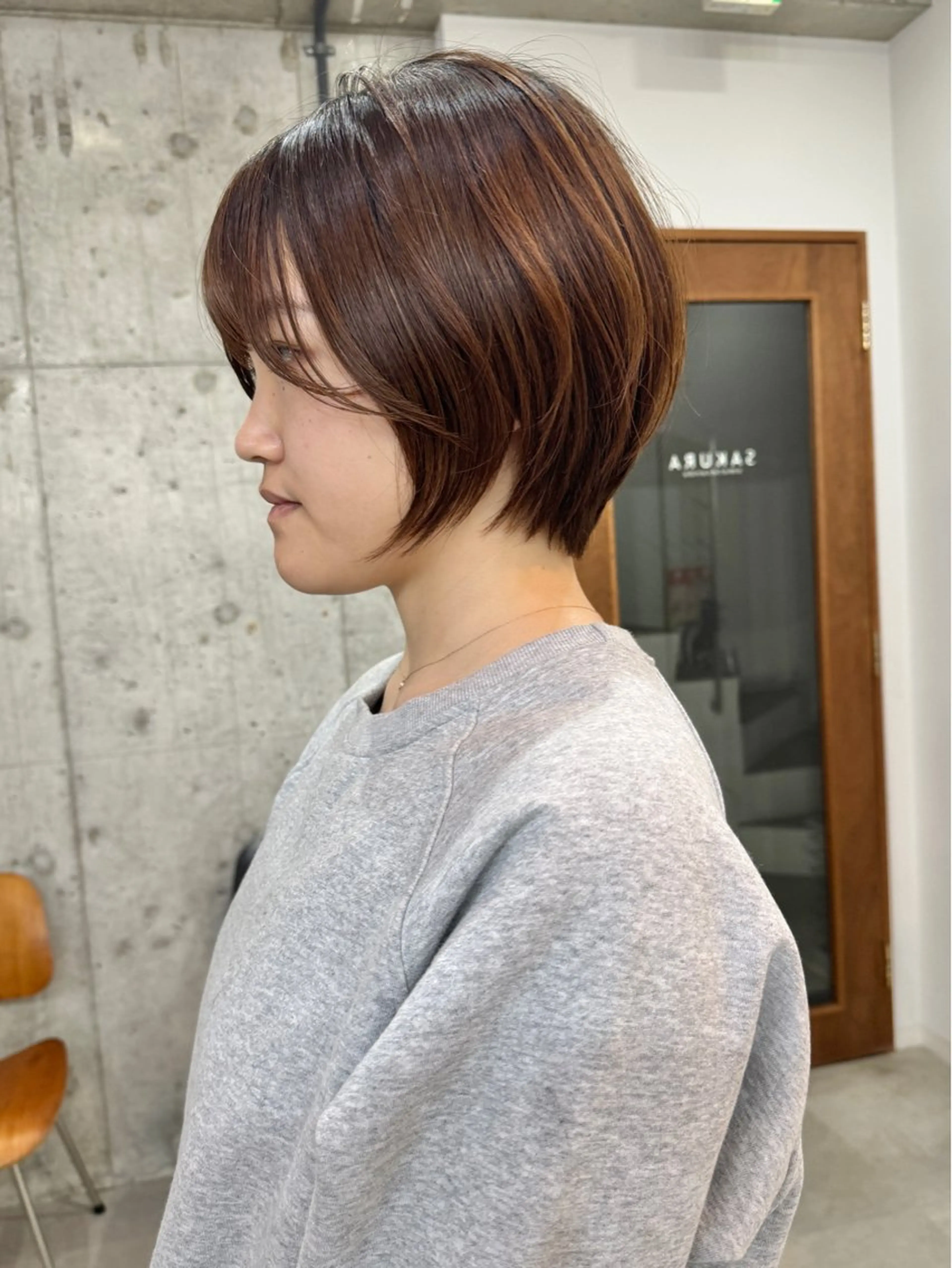 ショート 切りっぱなしボブ/ ブリーチカラー/大塚のヘアスタイル