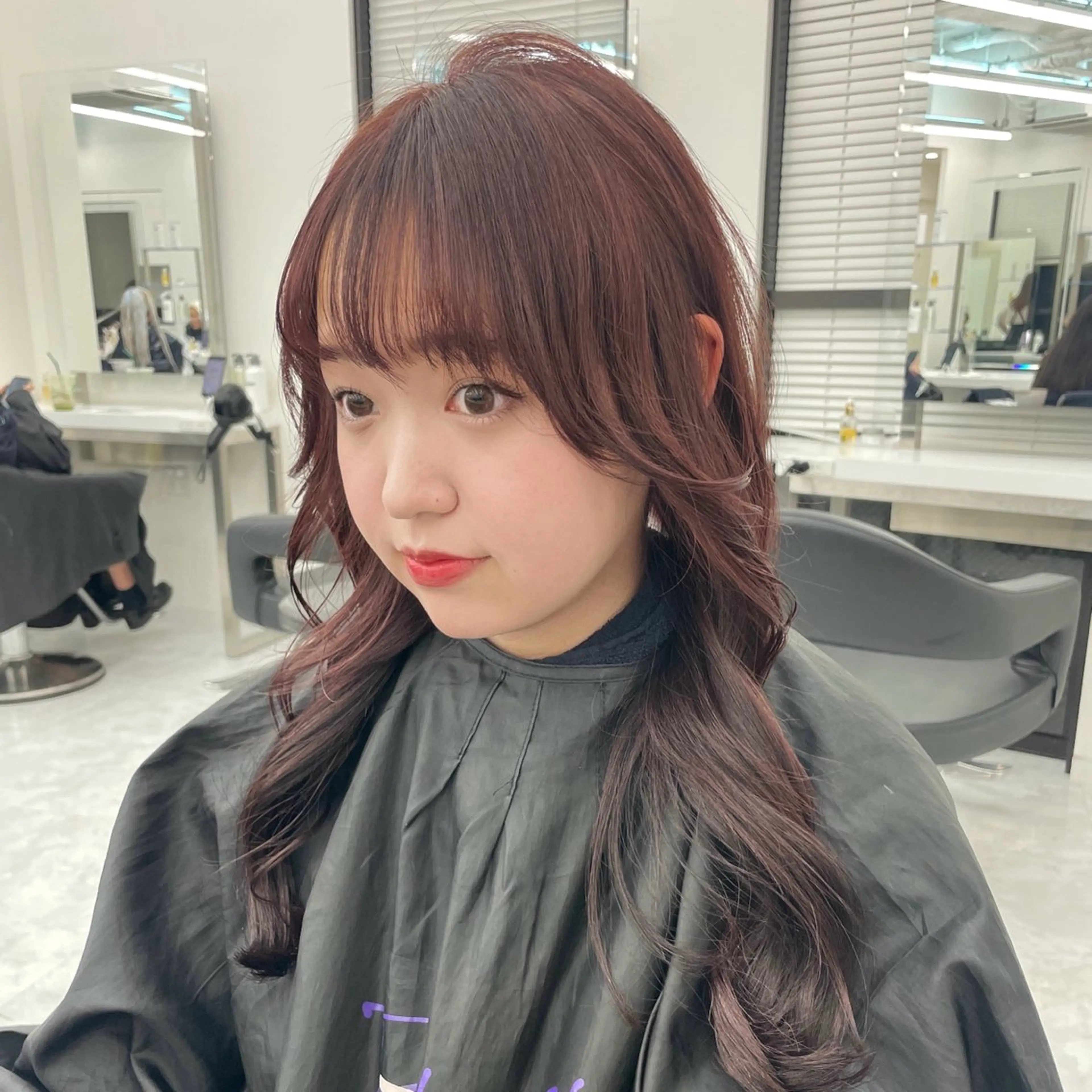 セミロング MOE 福岡韓国ヘア✧︎のヘアスタイル