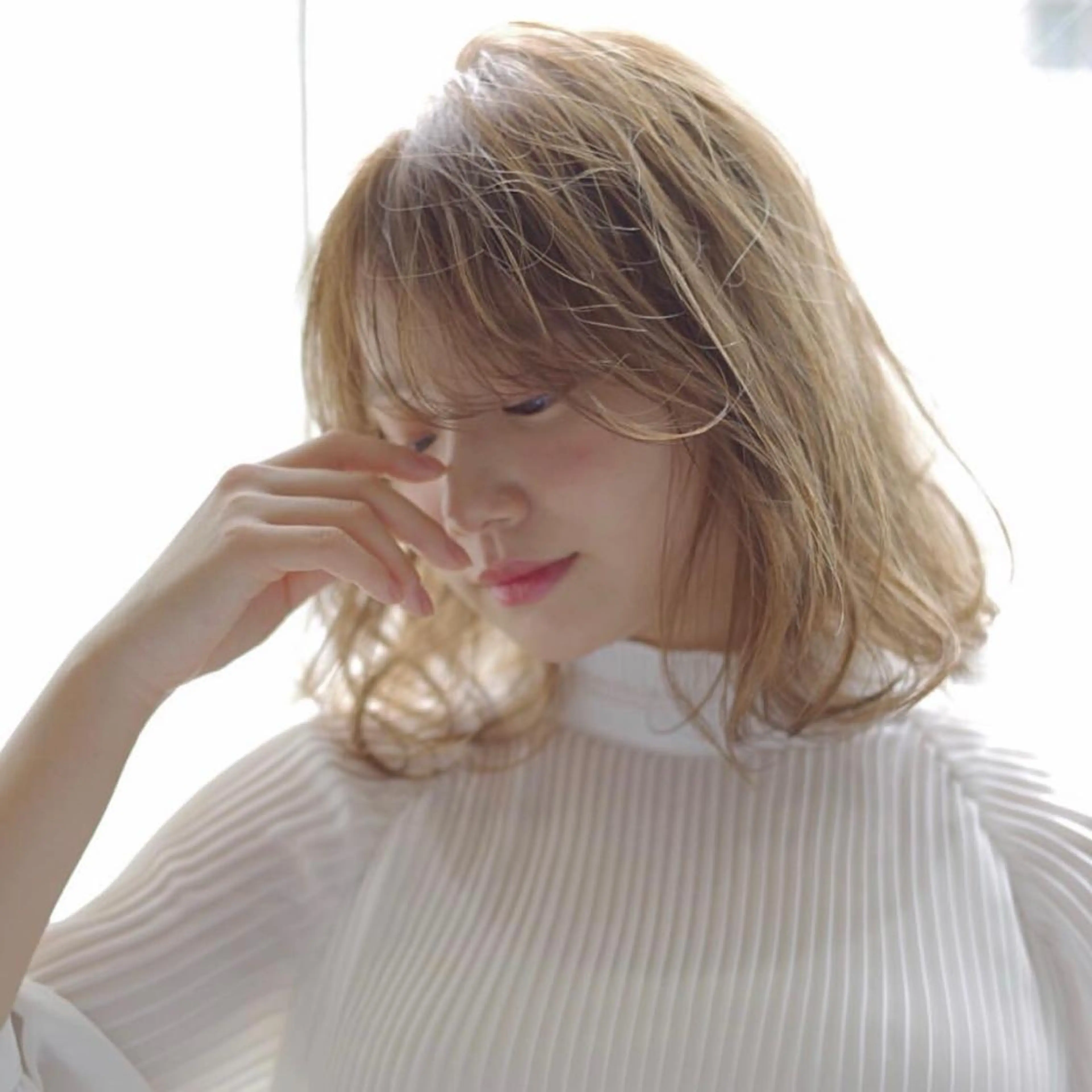 ミディアム カラー パーマ ヘアアレンジ メンズ キッズ ネイル マツエク・マツパ メンズウルフカット アディクシーカラー 透明感カラー ボブ ウルフカット unu hair所属・藤井 仁紀のヘアスタイル