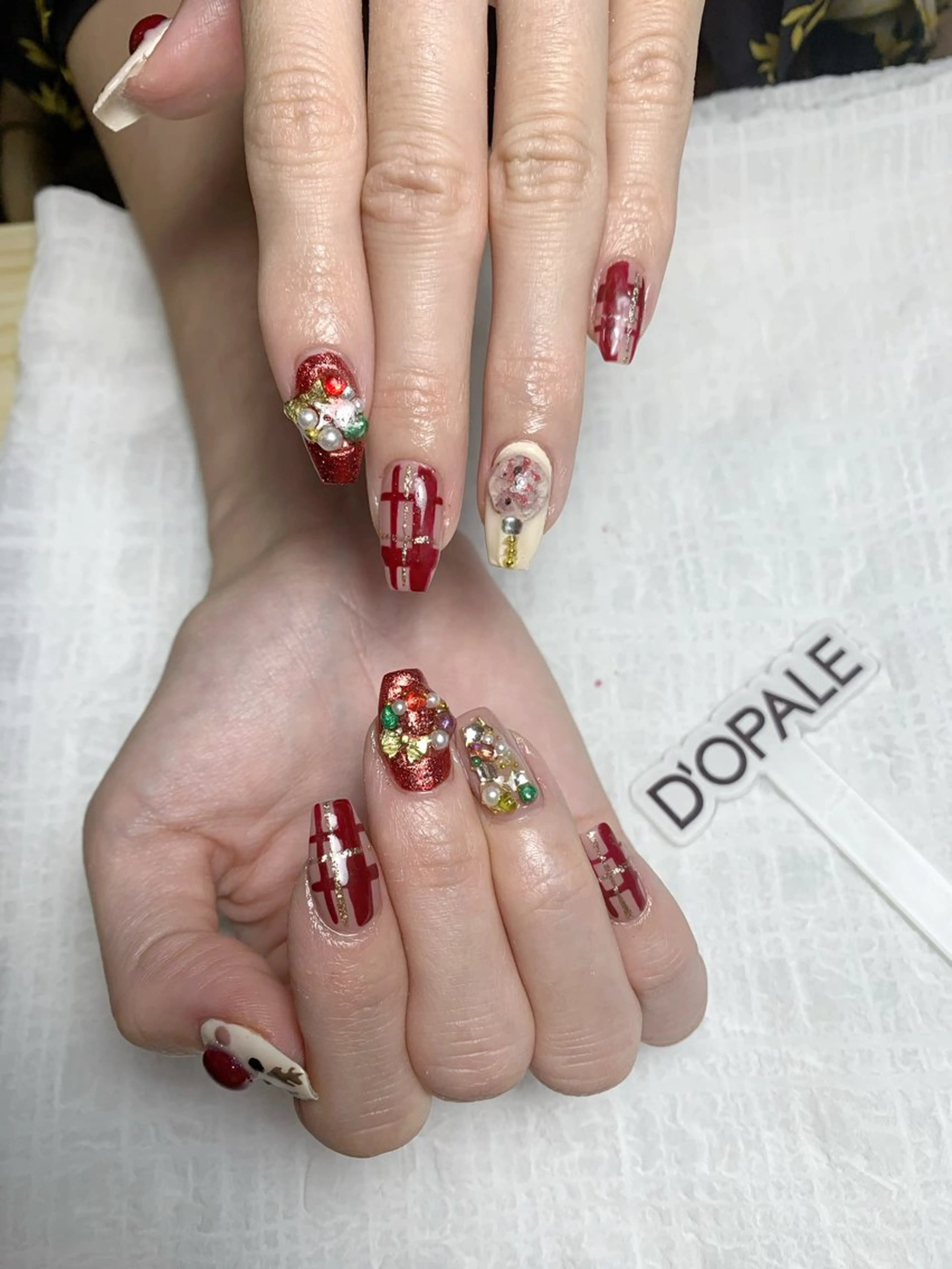 ネイル U·Mi nail salon所属・U·Mi 上野御徒町容のネイルデザイン