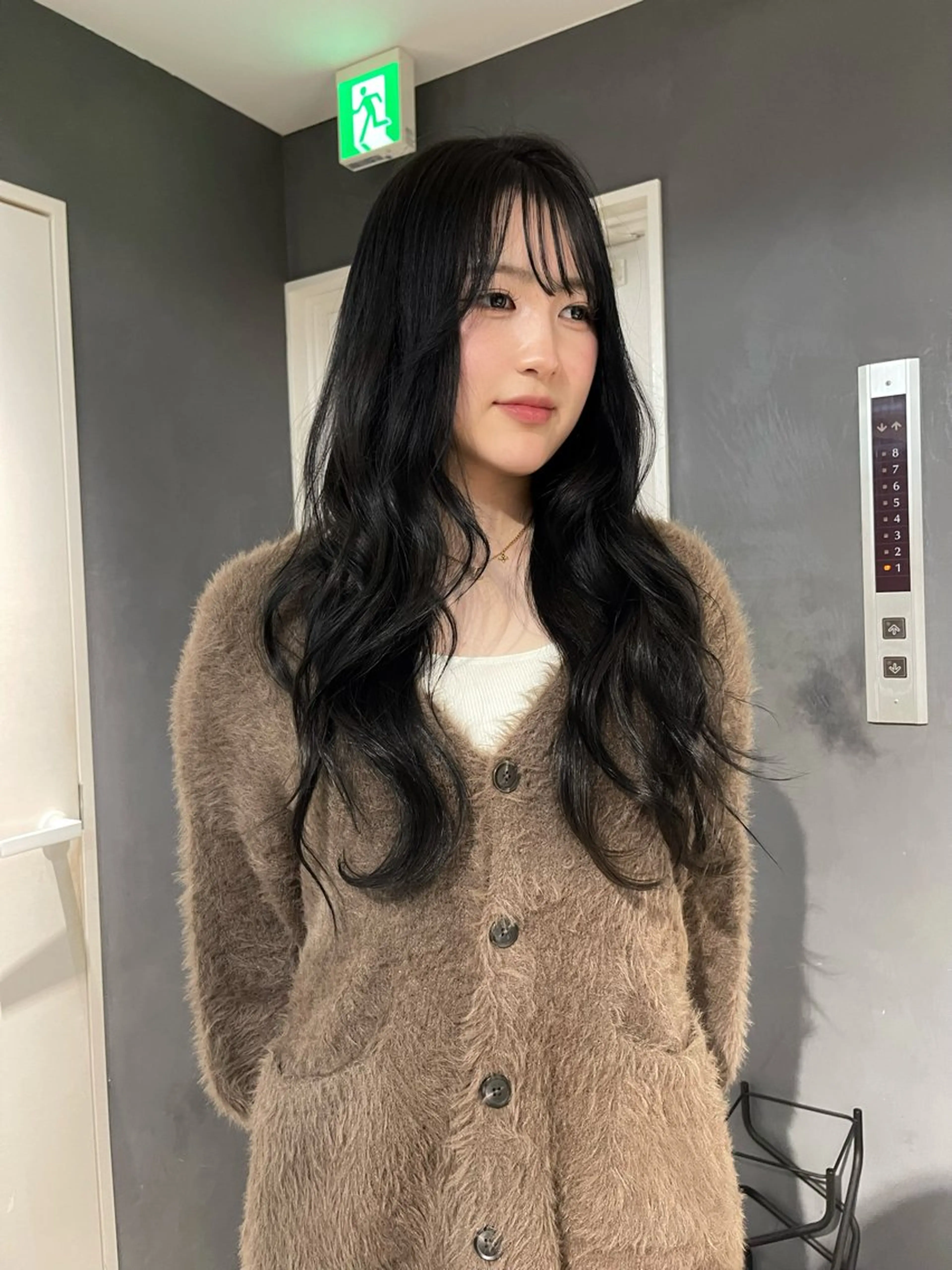 ロング カラー 黒髪 ブルーカラー ブルーブラック 透明感カラー カット ヘアカラー 堀江/艶髪/透明感 カラー/NENE🫧のヘアスタイル