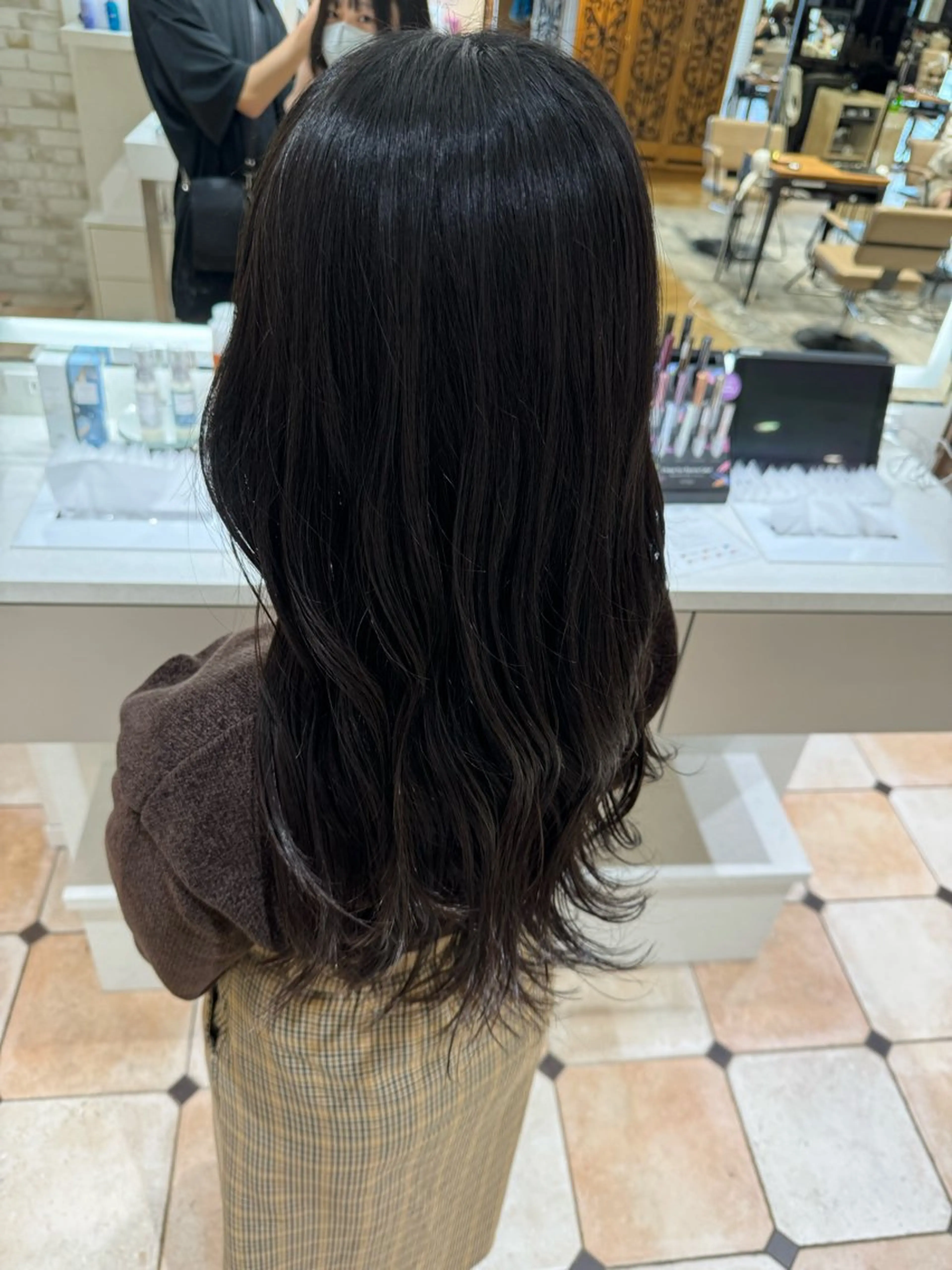 セミロング 透明感カラー🎨 田嶋翔真のヘアスタイル