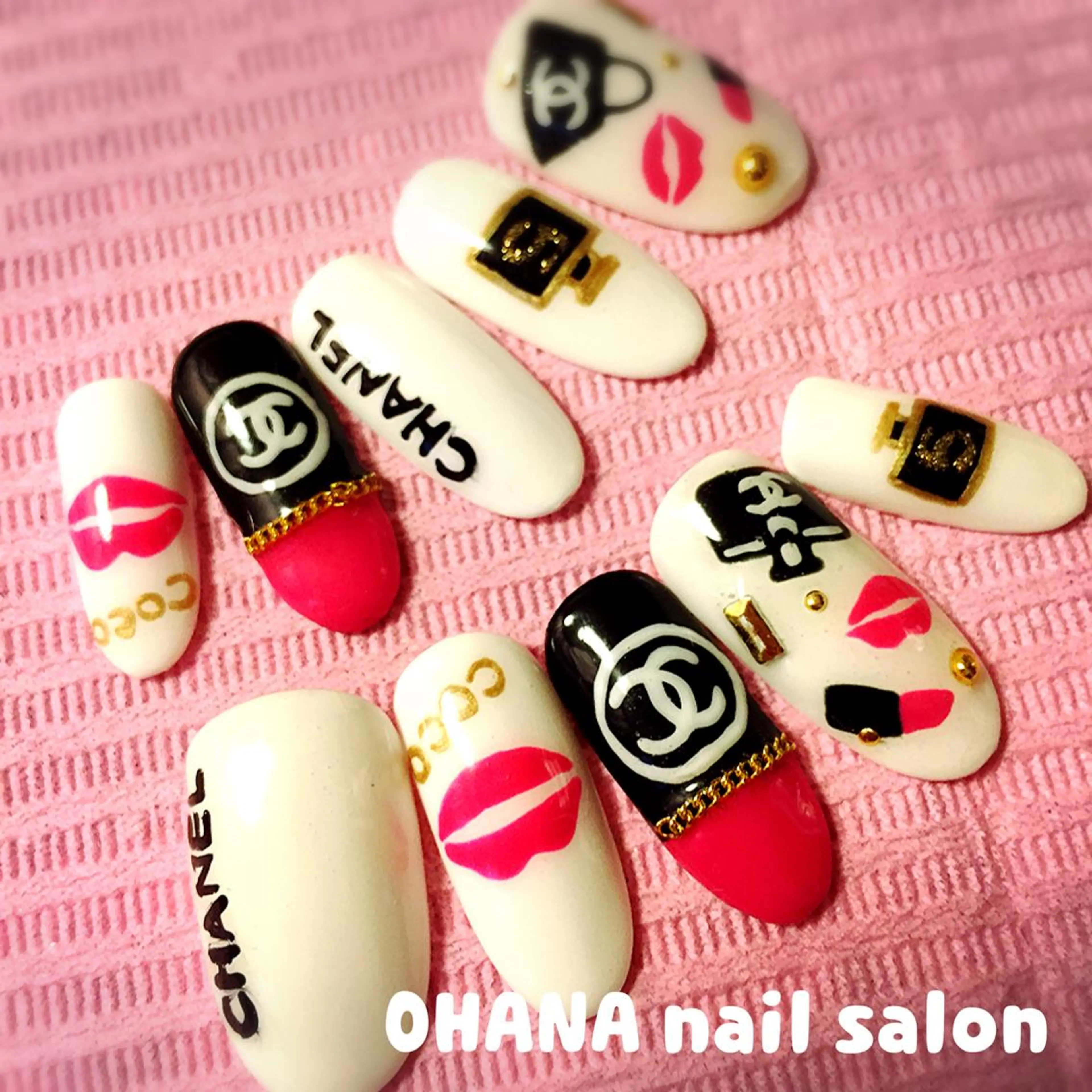 ネイル 成人式 ネイルチップ 那覇🏝️台湾人 ネイリストSHIUのネイルデザイン