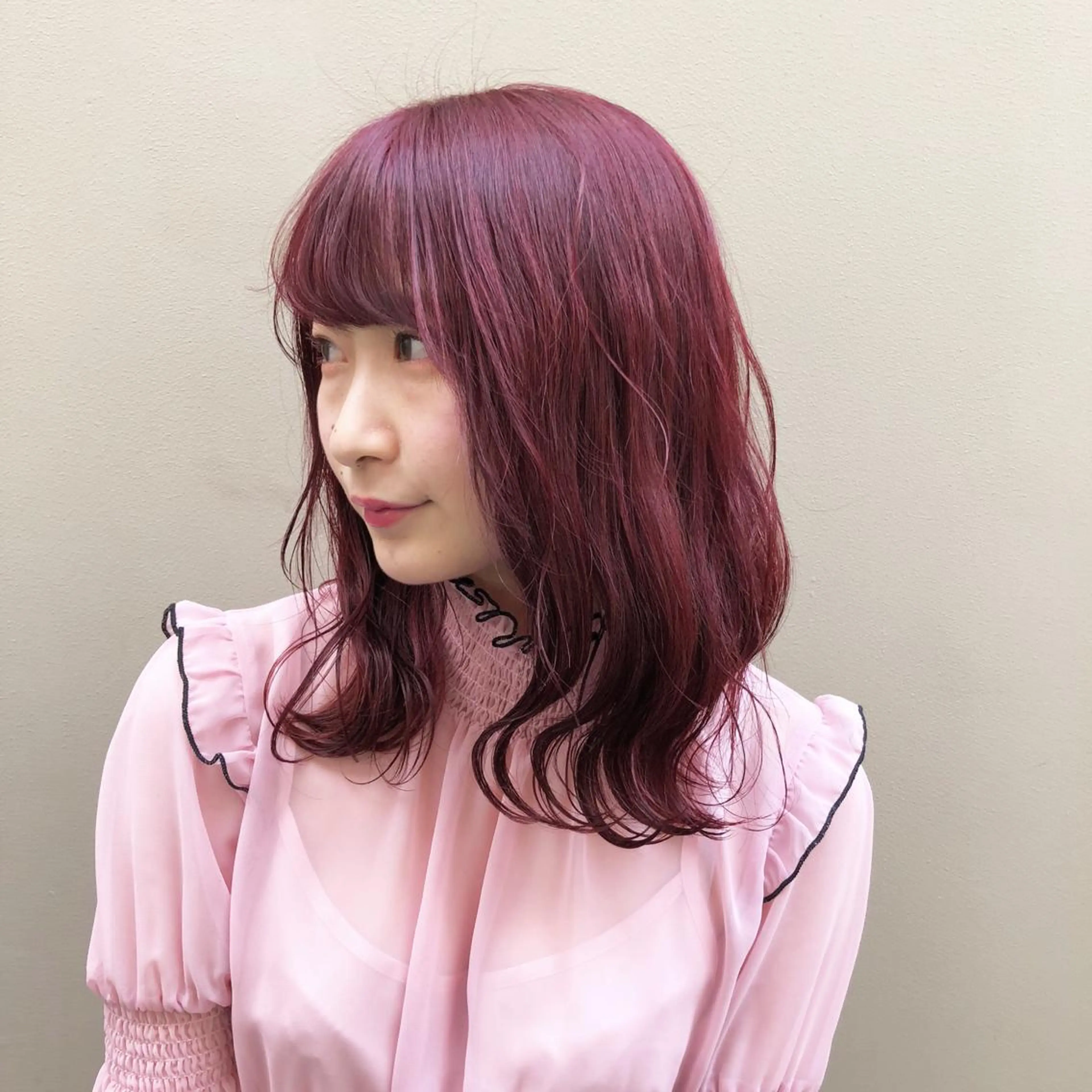 セミロング カラー ヘアカラー トリートメント 堀江/心斎橋/西大橋 四ツ橋【Vers】のヘアスタイル