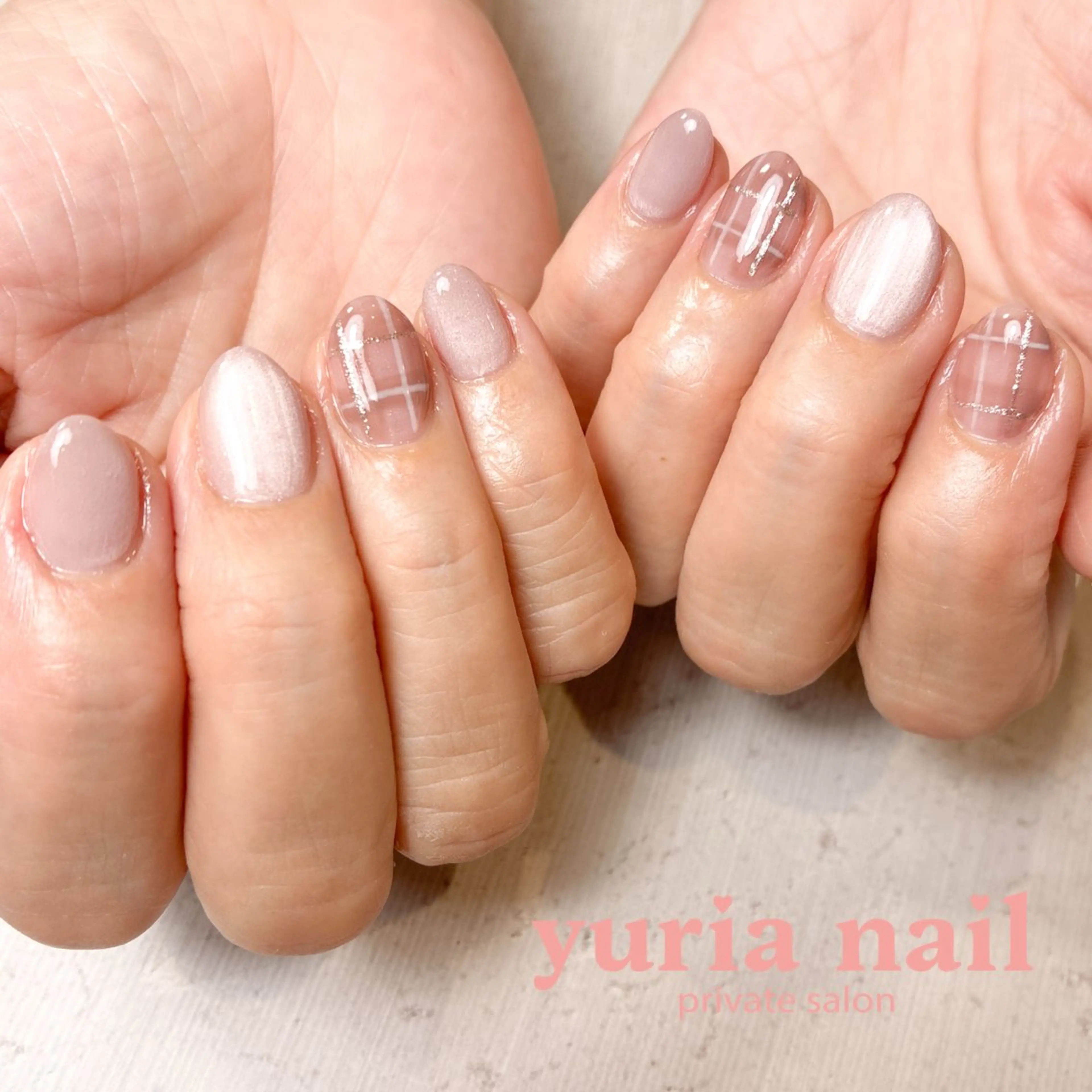 ネイル アートネイル ジェルネイル ラメ(グリッター) ホワイト ハンドネイル 小林 ゆりあのネイルデザイン