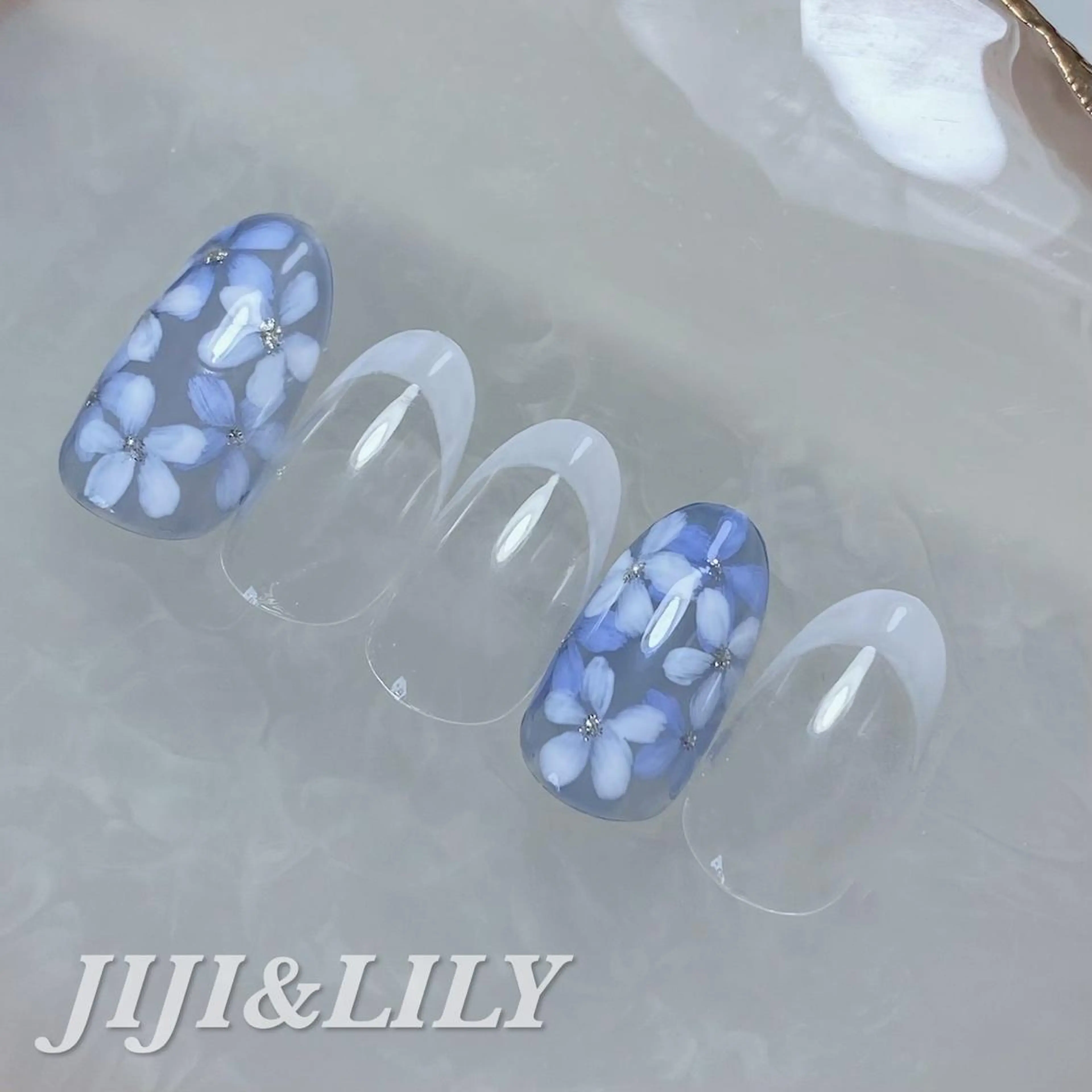 ネイル フラワーネイル 豊田 圭子のネイルデザイン