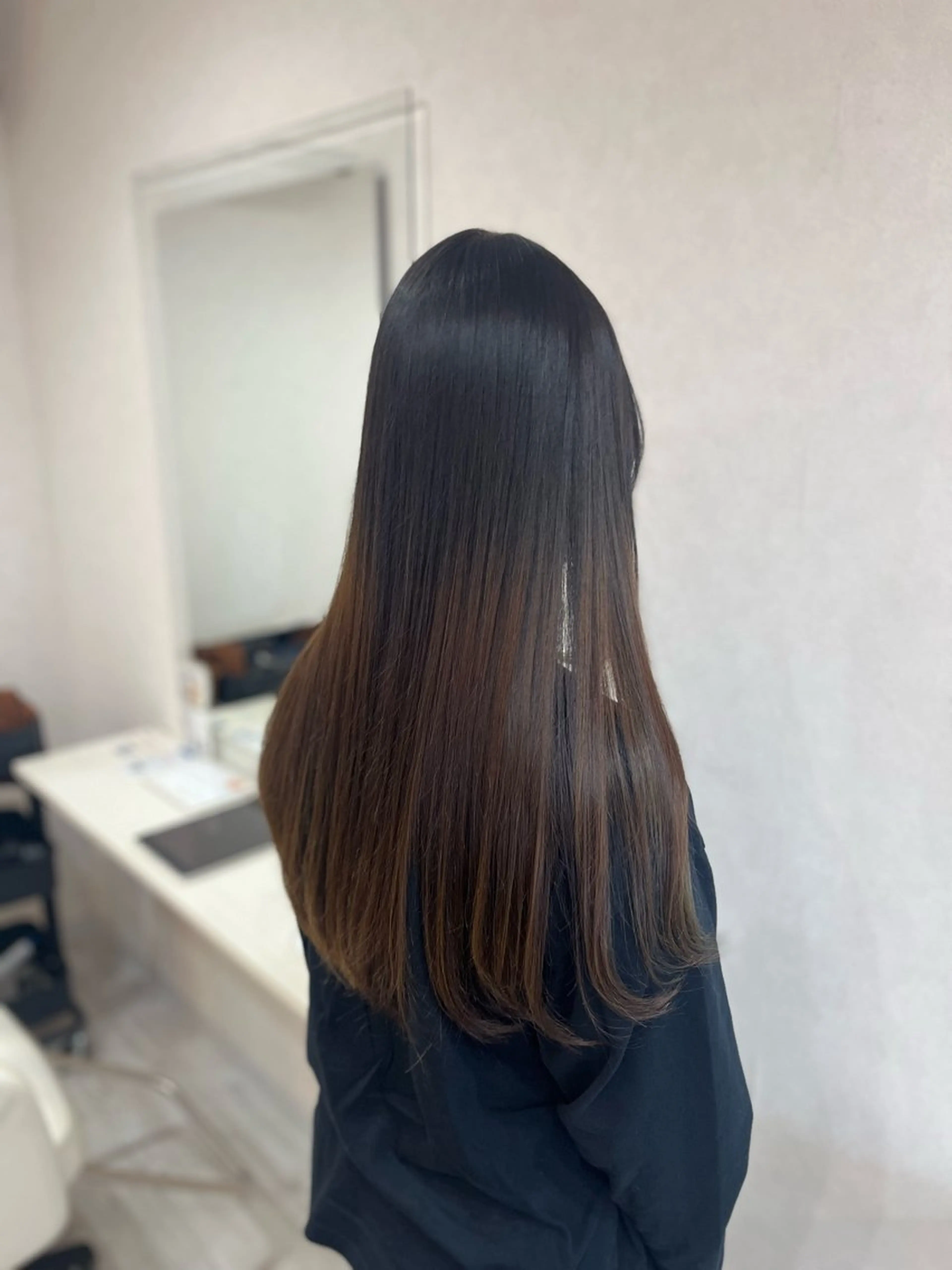 ロング 入学式 顔周りカット レイヤーカット shall所属・🌷Honoka/ 🫧モデル様募集中のヘアスタイル