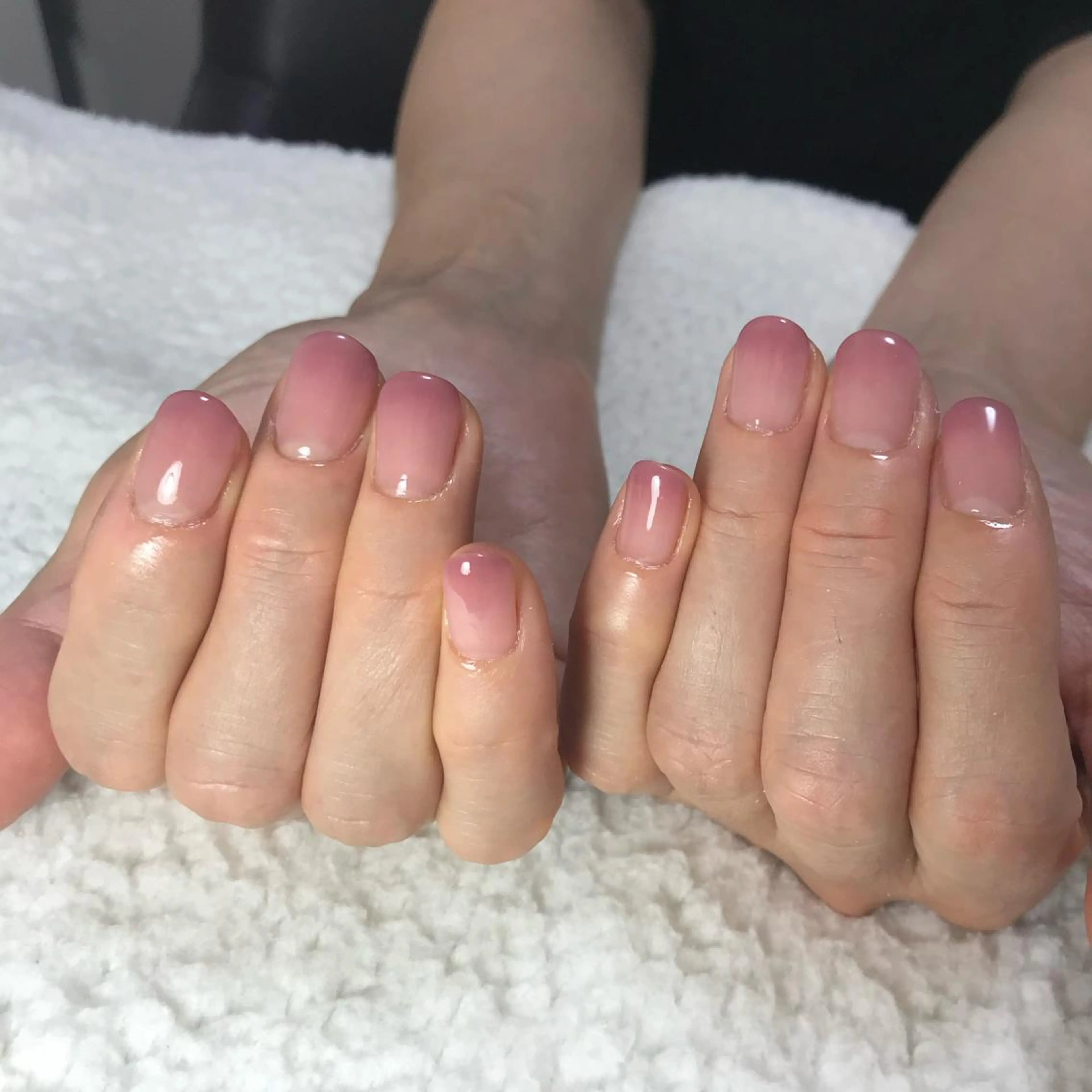 ネイル グラデーション ハンドネイル COCO+所属・COCO +のエステ・リラクイメージ