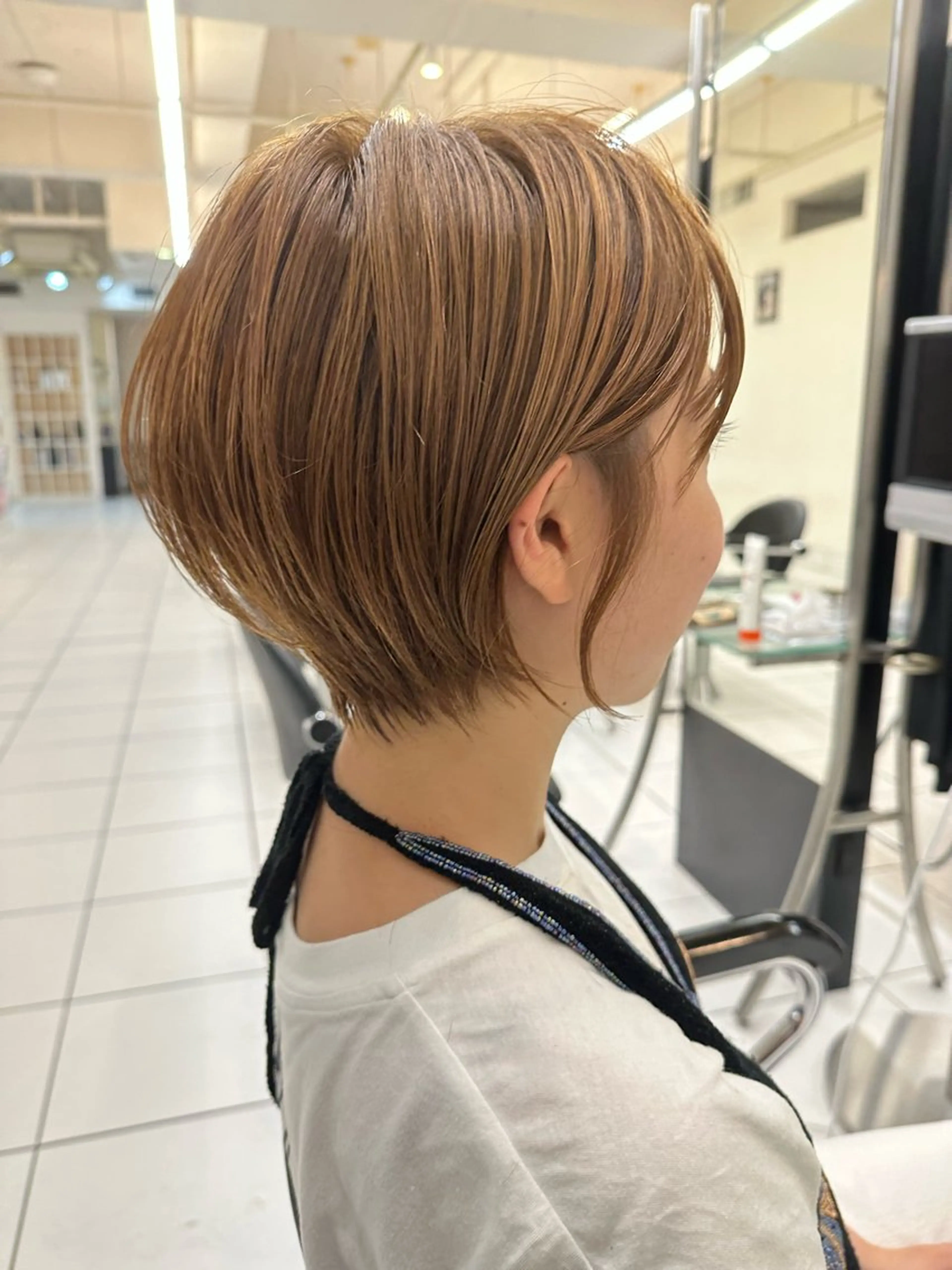 ショート 小池 功のヘアスタイル