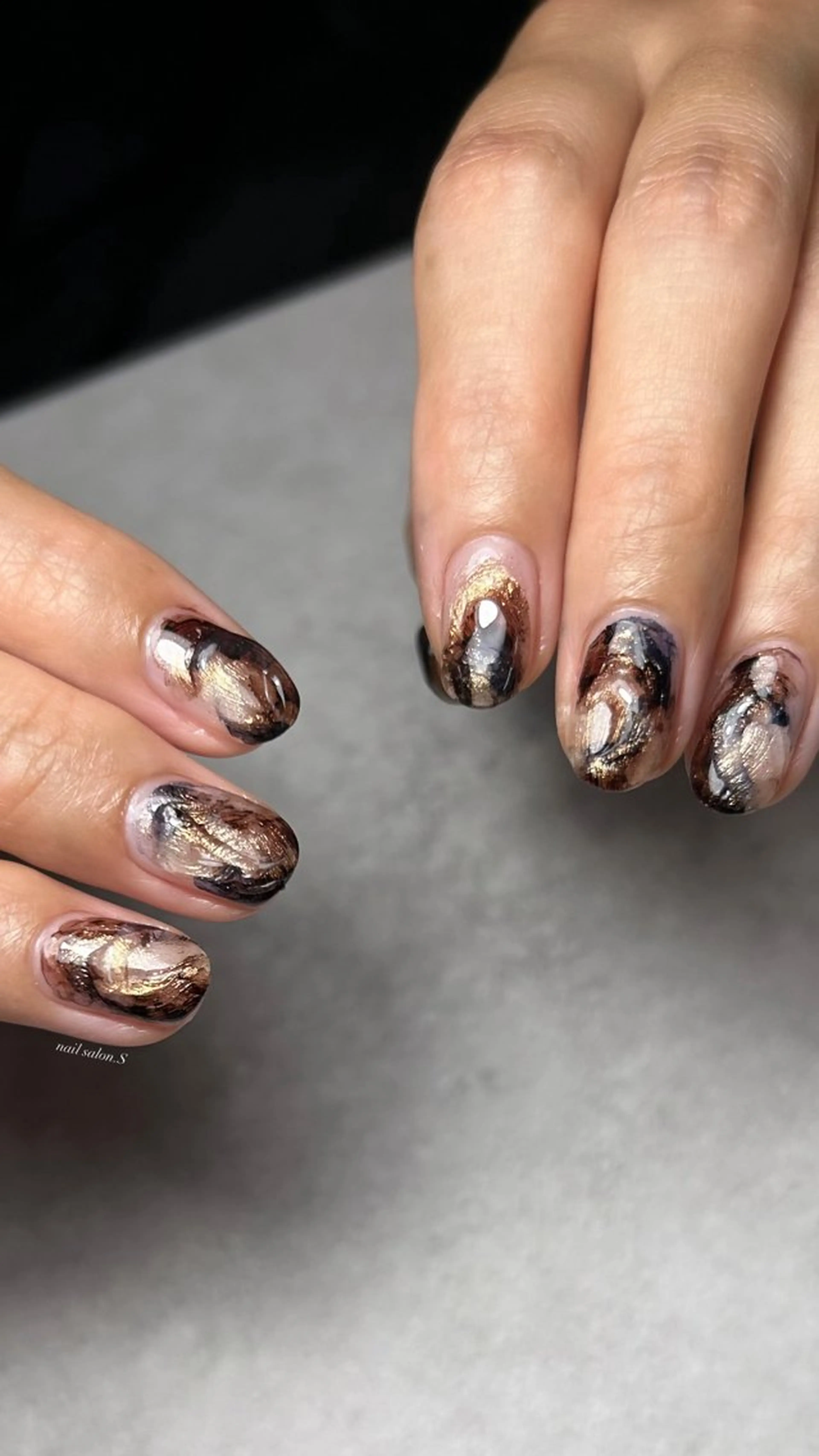 ネイル アートネイル 長さ出し ニュアンスネイル 冬ネイル 関山 志乃のネイルデザイン