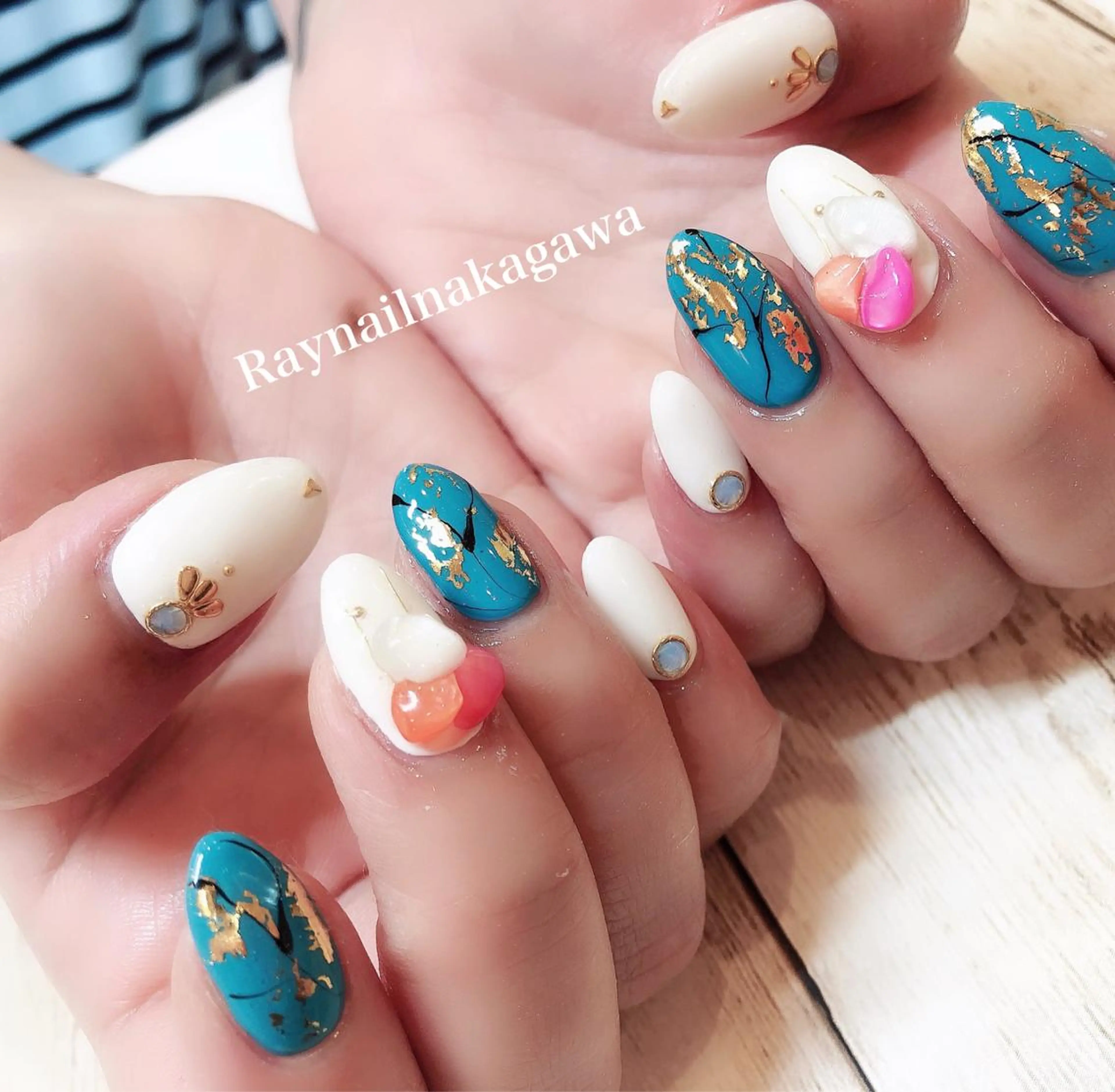 ネイル nailstudio ′ecole所属・nailstudio ′ecoleのネイルデザイン