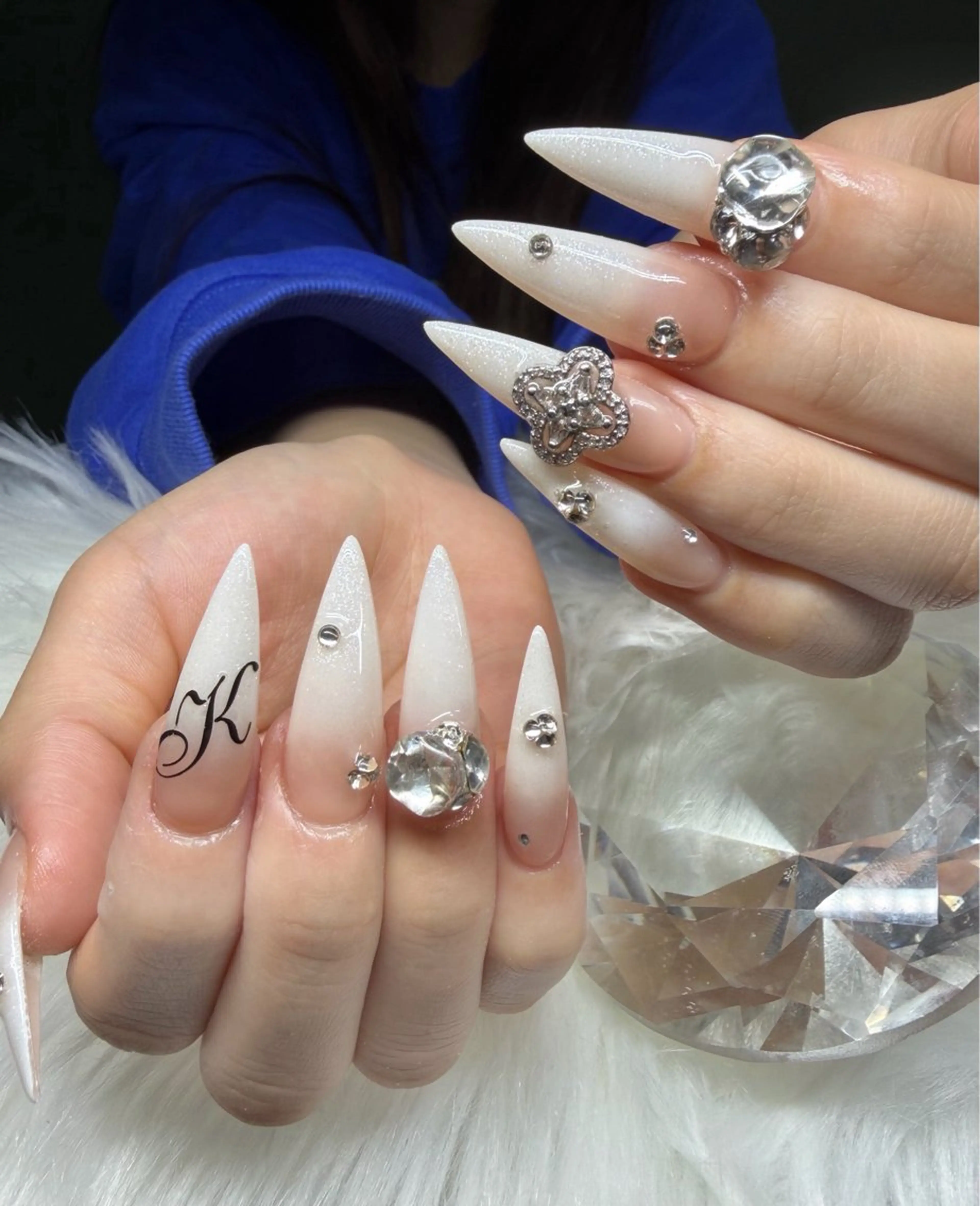 ネイル アートネイル オーロラネイル チークネイル 長さ出し フットネイル ハンドネイル Chan nailsのネイルデザイン