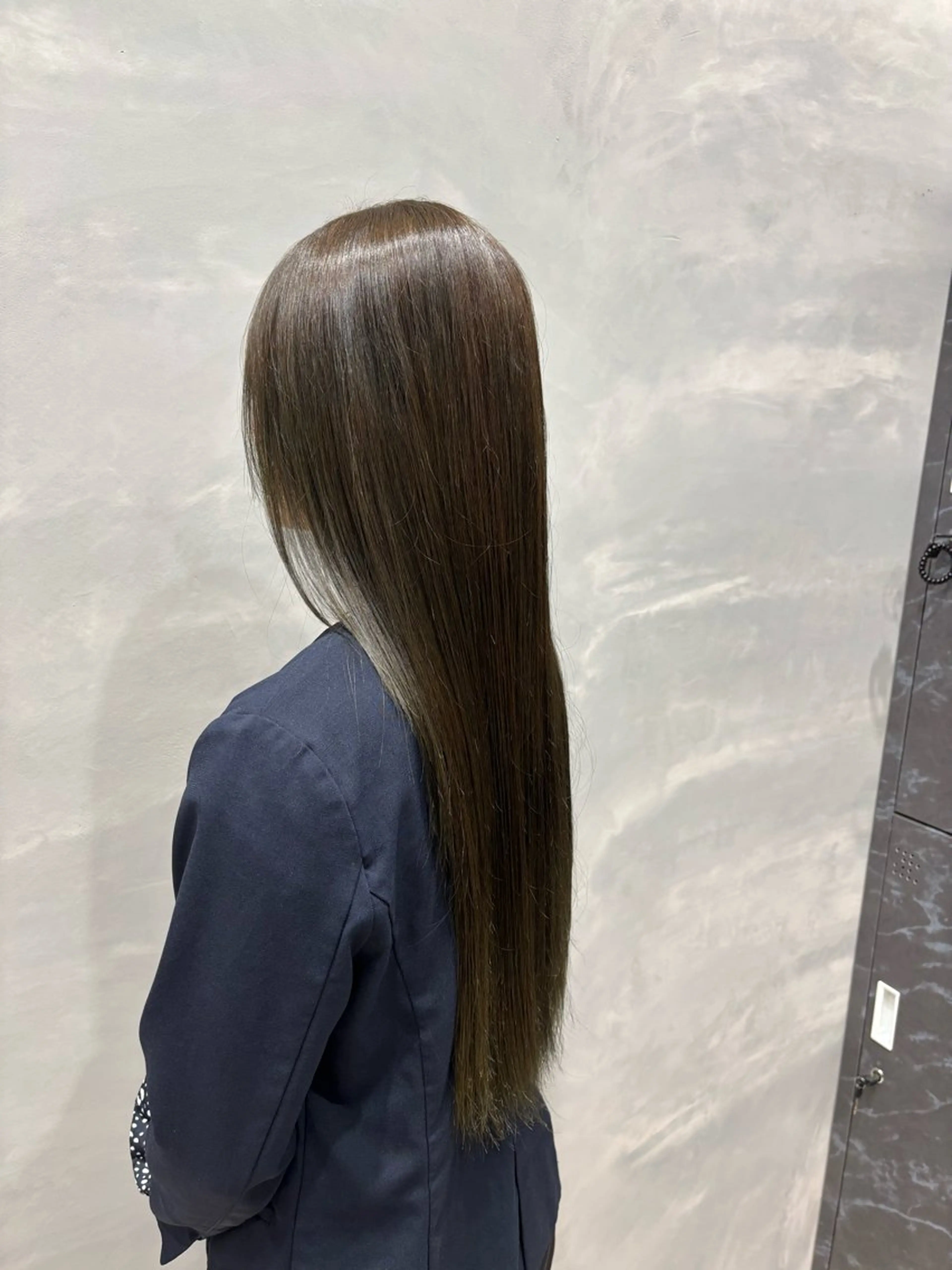 カラー 甲斐麻椰/ N°大分のヘアスタイル