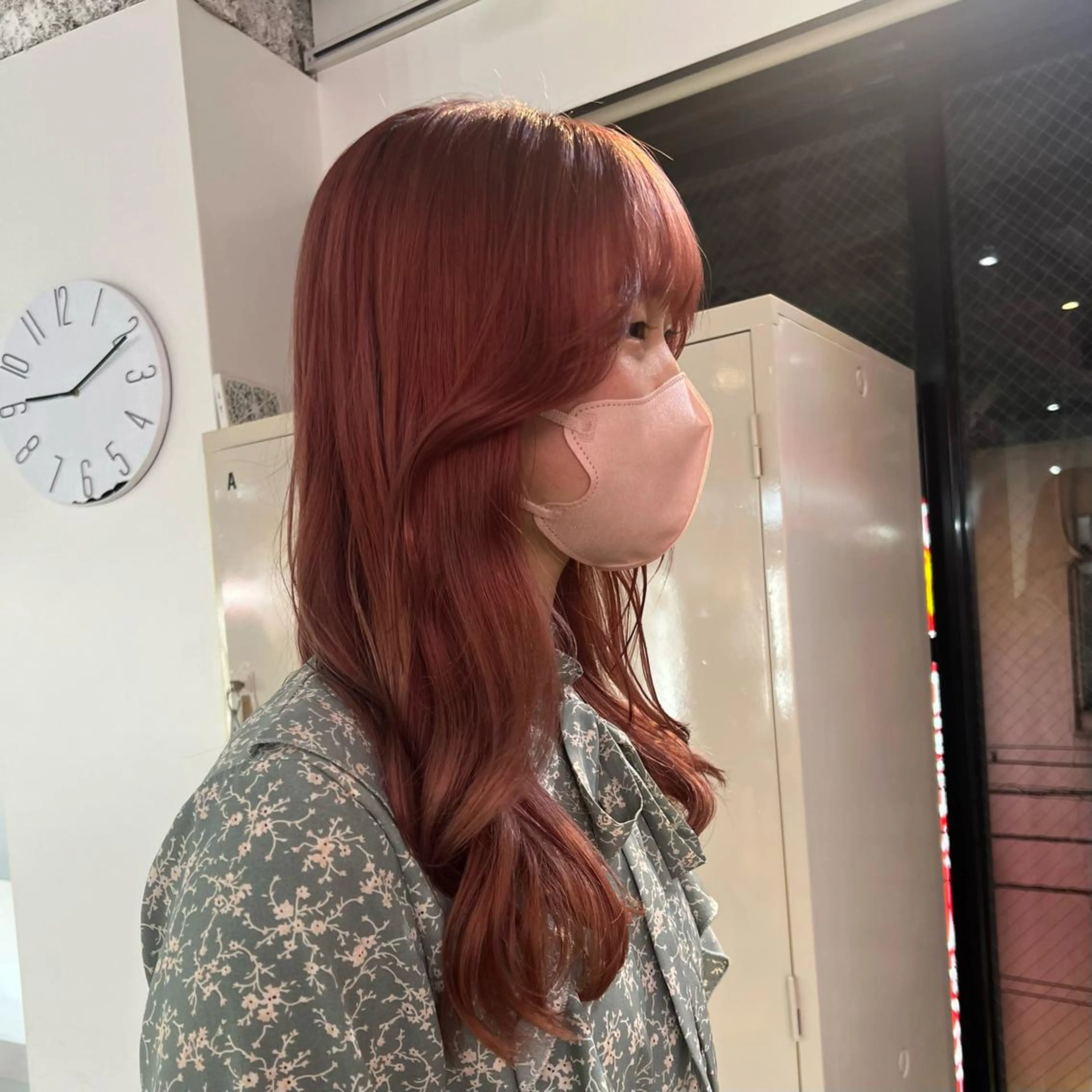 セミロング 💥ウルフカット デザインあんな💥のヘアスタイル