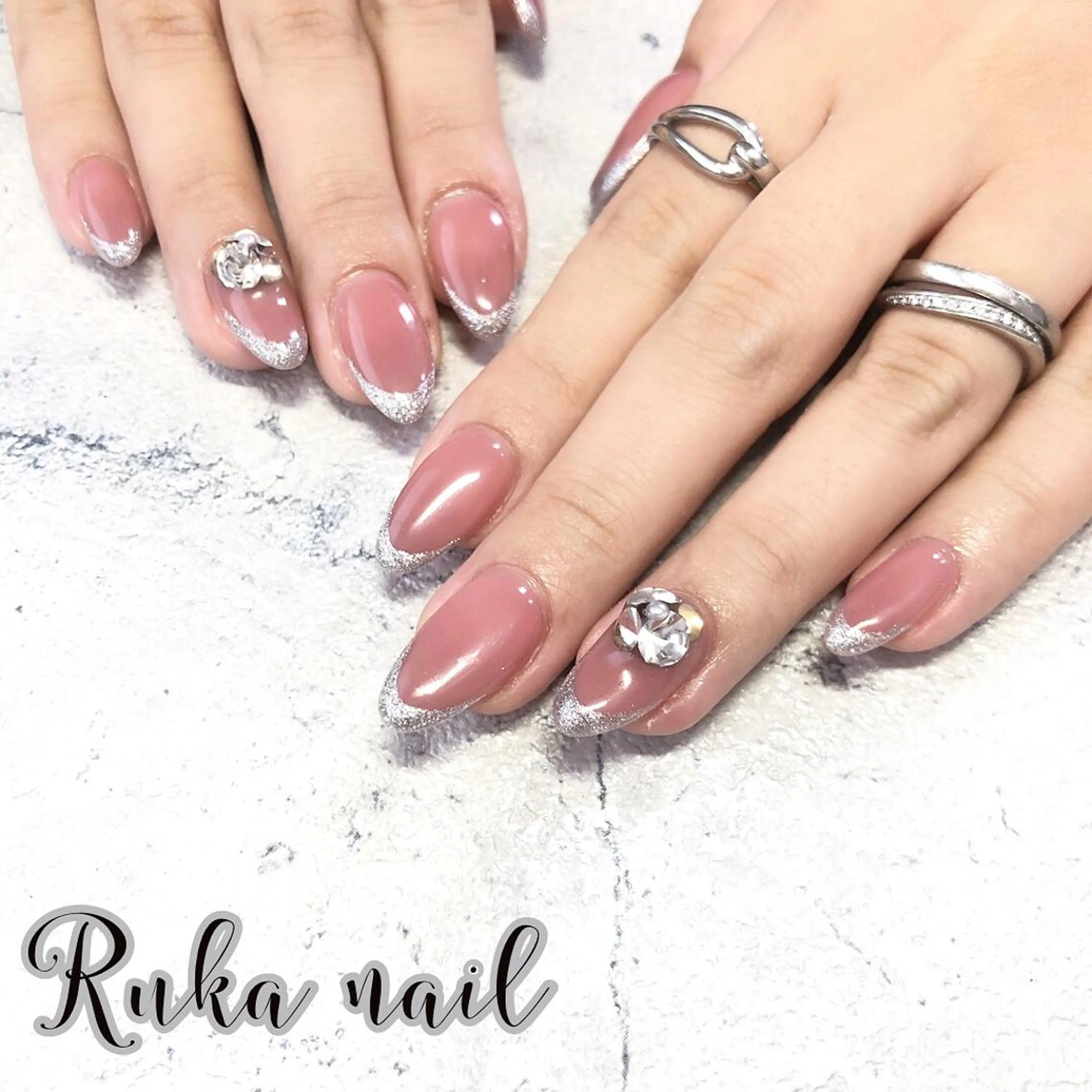 ネイル 丸川 遥のネイルデザイン