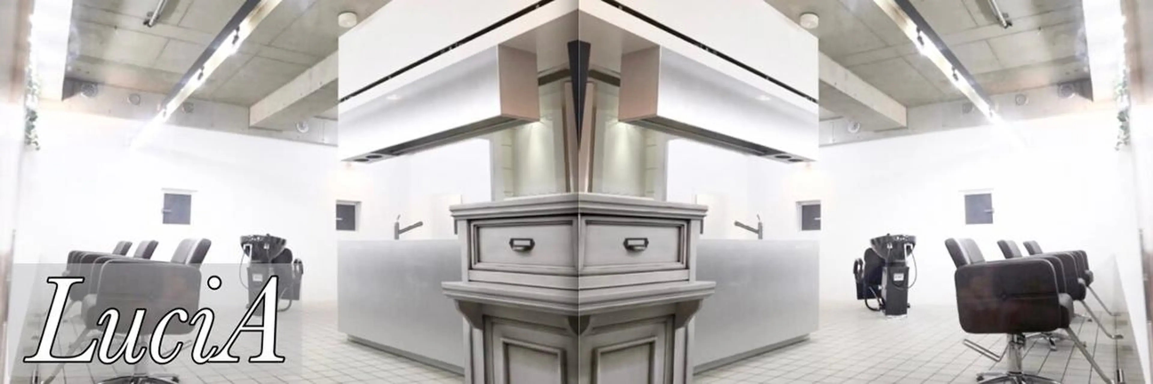 カラー ロング エクステ LuciA\5900のヘアスタイル