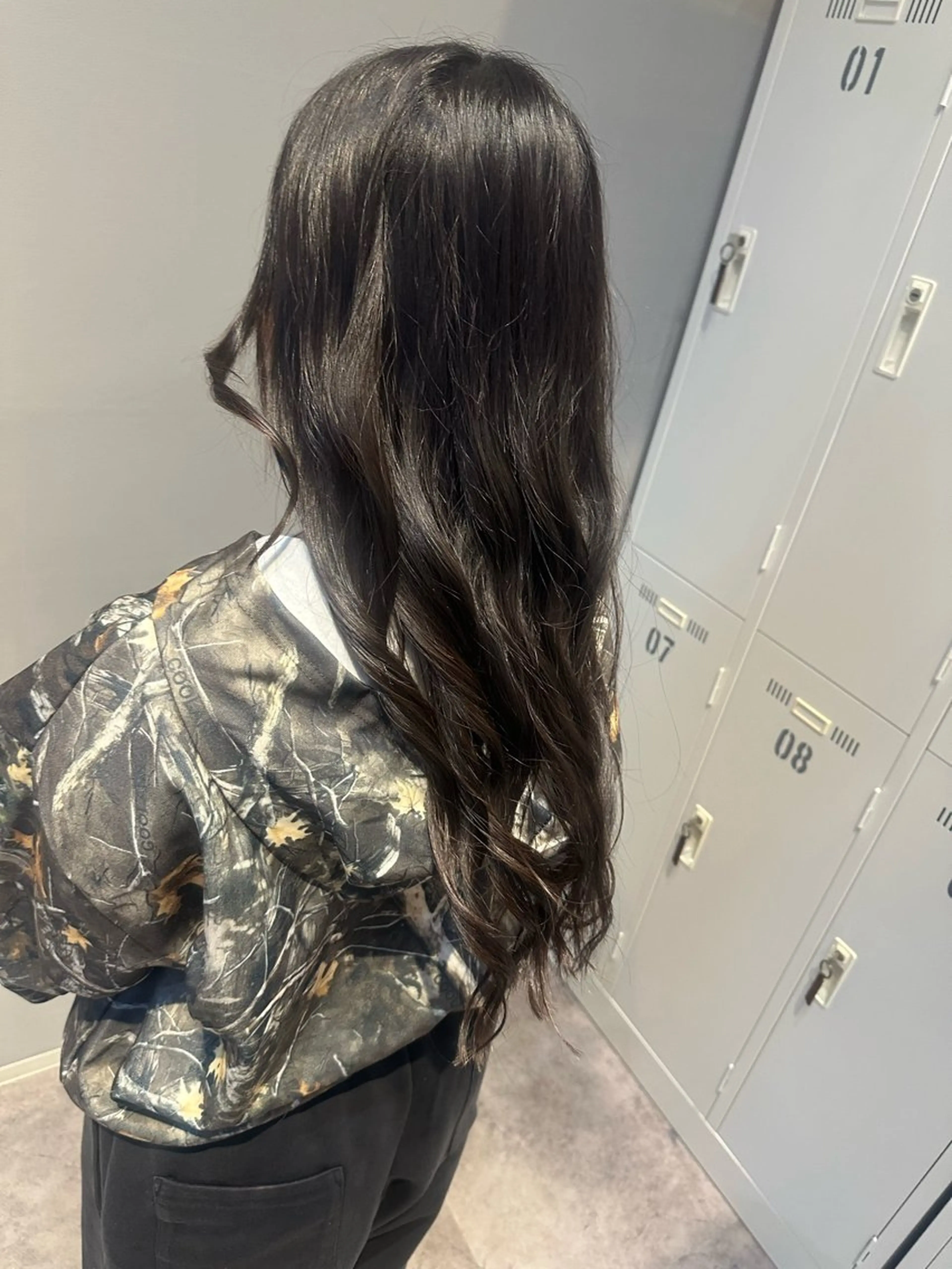 ロング Agu まゆかのヘアスタイル