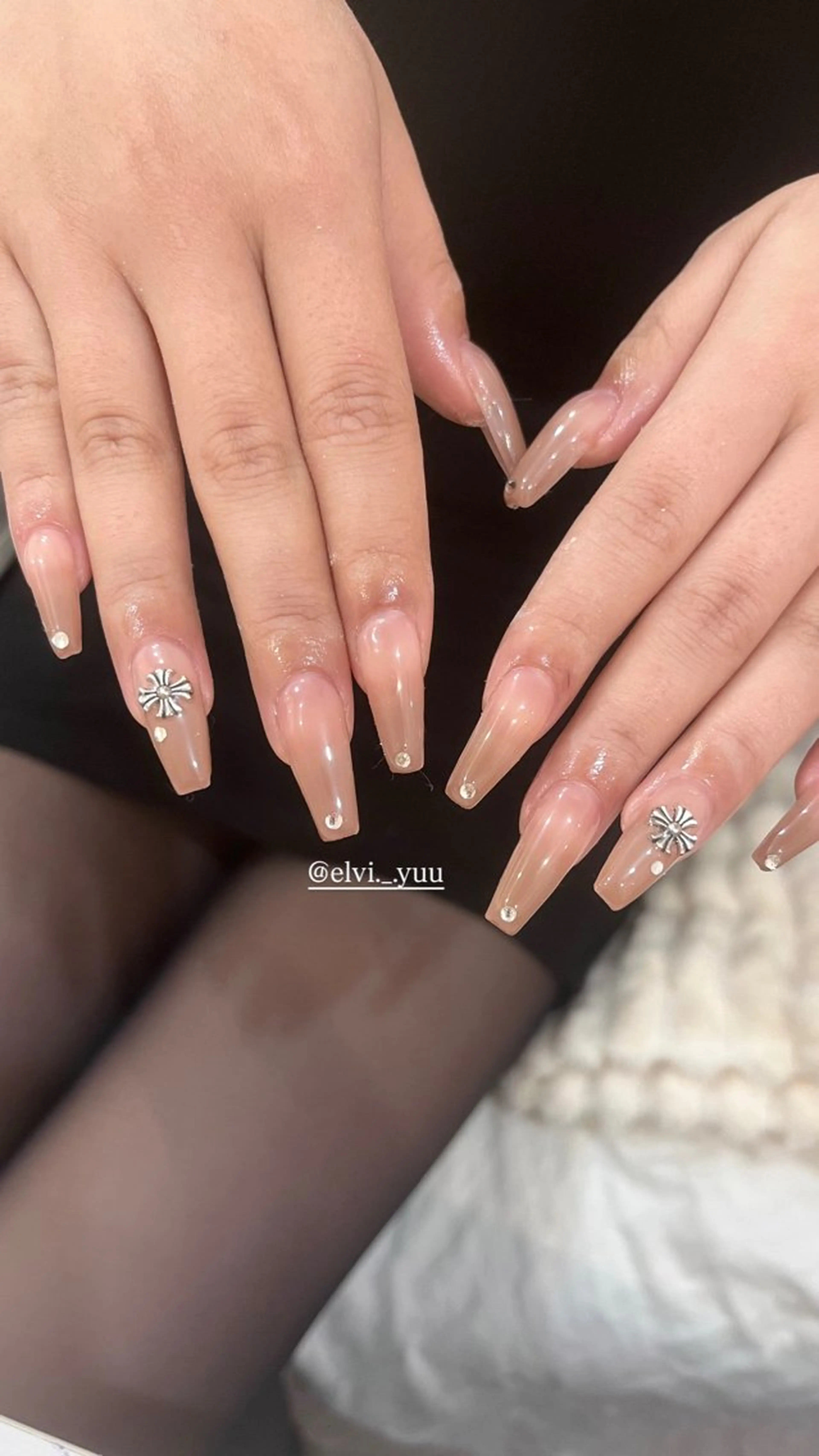 ネイル SALON ELVI.所属・SALON ELVI.のネイルデザイン