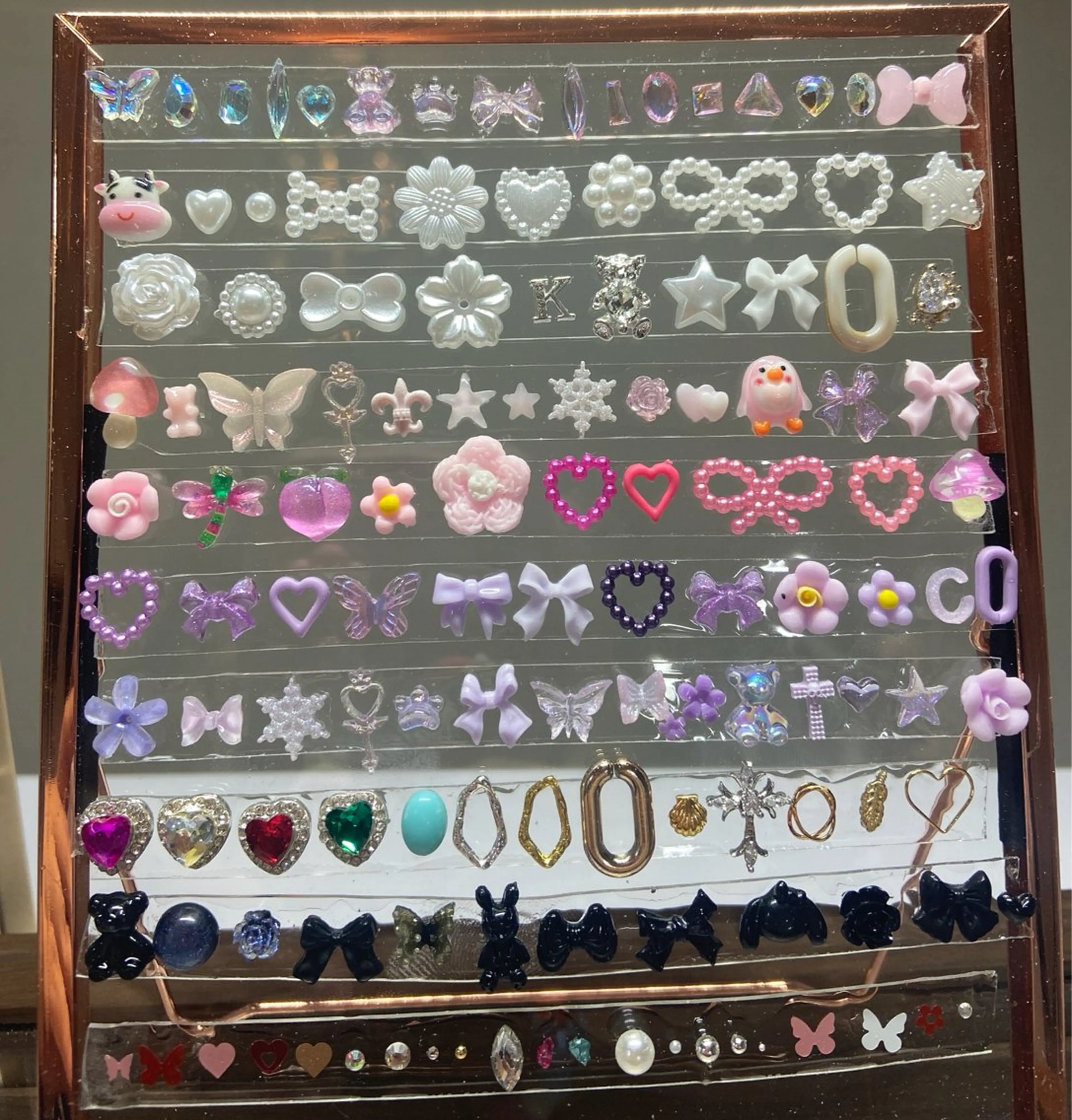 ネイル ストーンネイル オトク ネイルのネイルデザイン