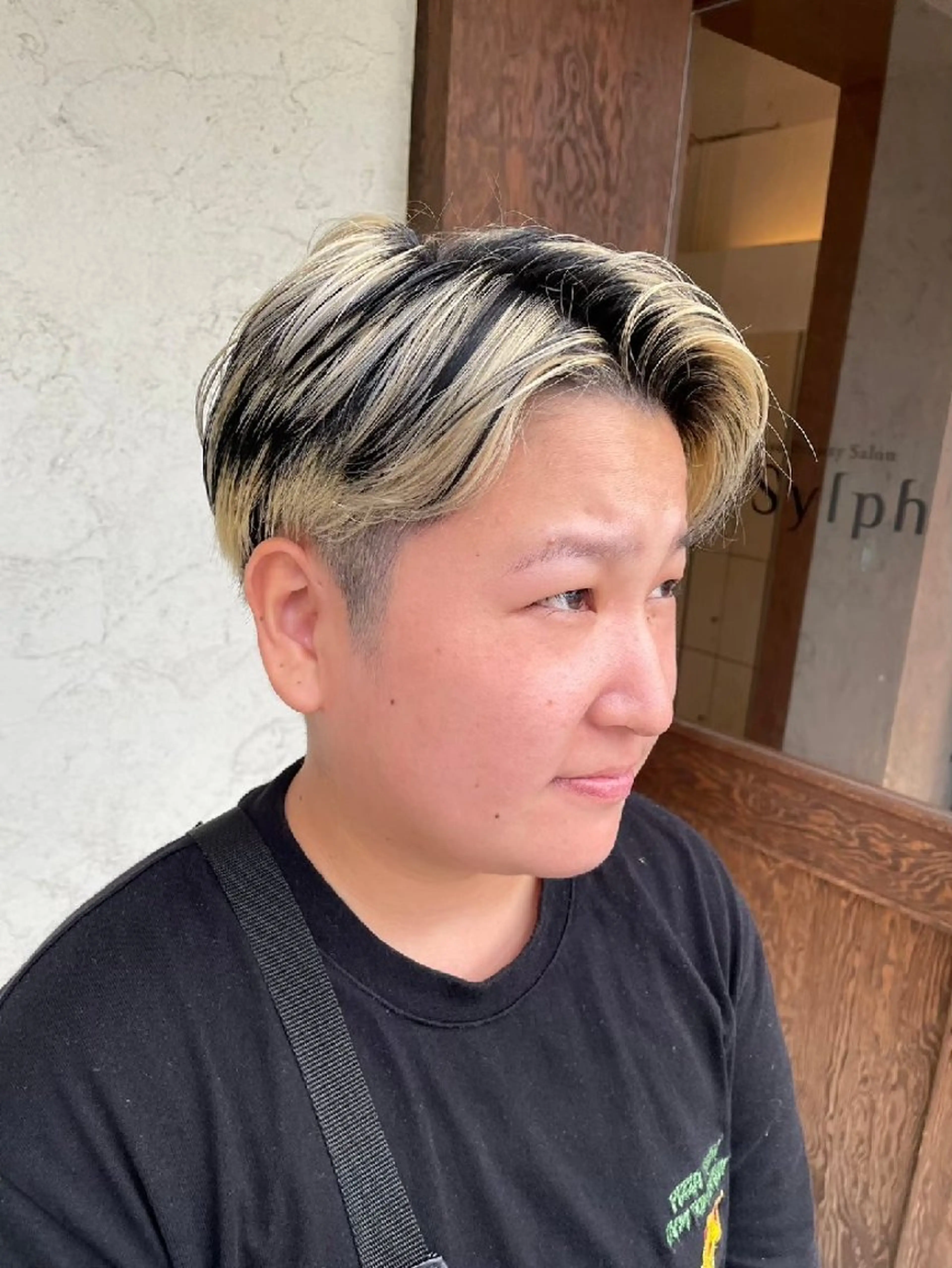 カラー 束感まつぱ🥑🤍 NATUKI🤍のマツエク・マツパデザイン