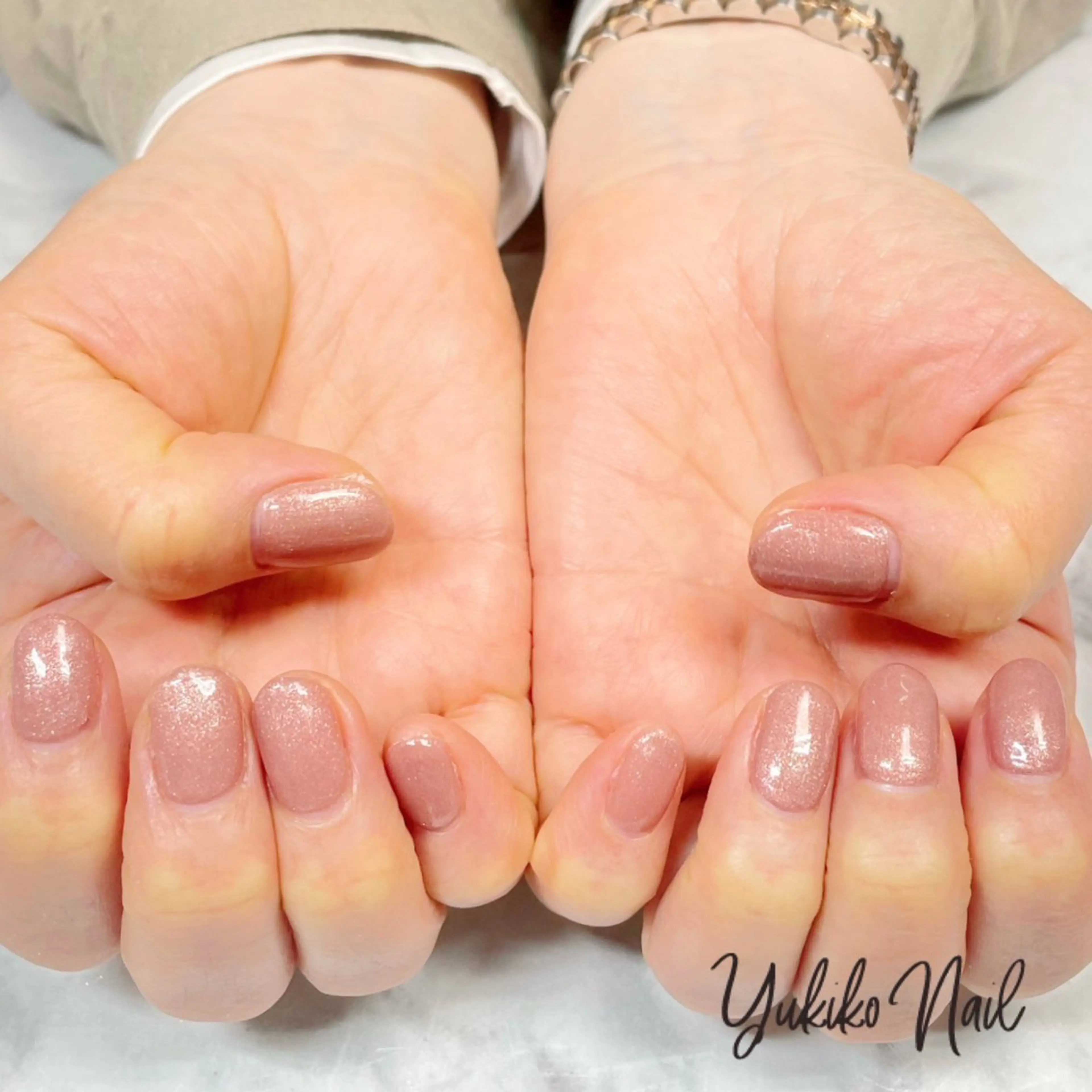 ネイル キラキラネイル オフィスネイル ワンカラーネイル ピンク ハンドネイル ユキコ ネイルのネイルデザイン