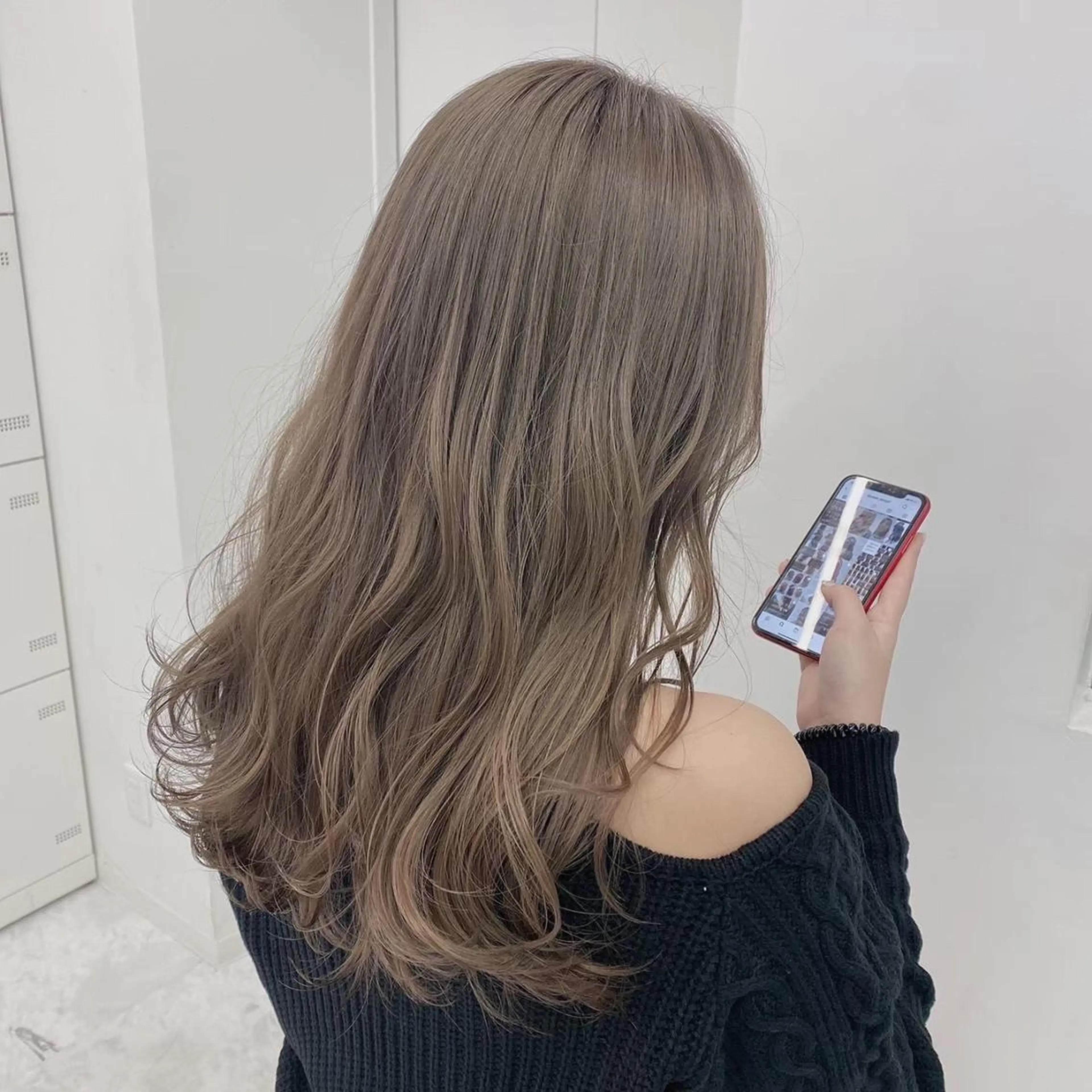 ロング カラー ヘアアレンジ 透け上品ハイトーン 職人ゆうと🤍のヘアスタイル