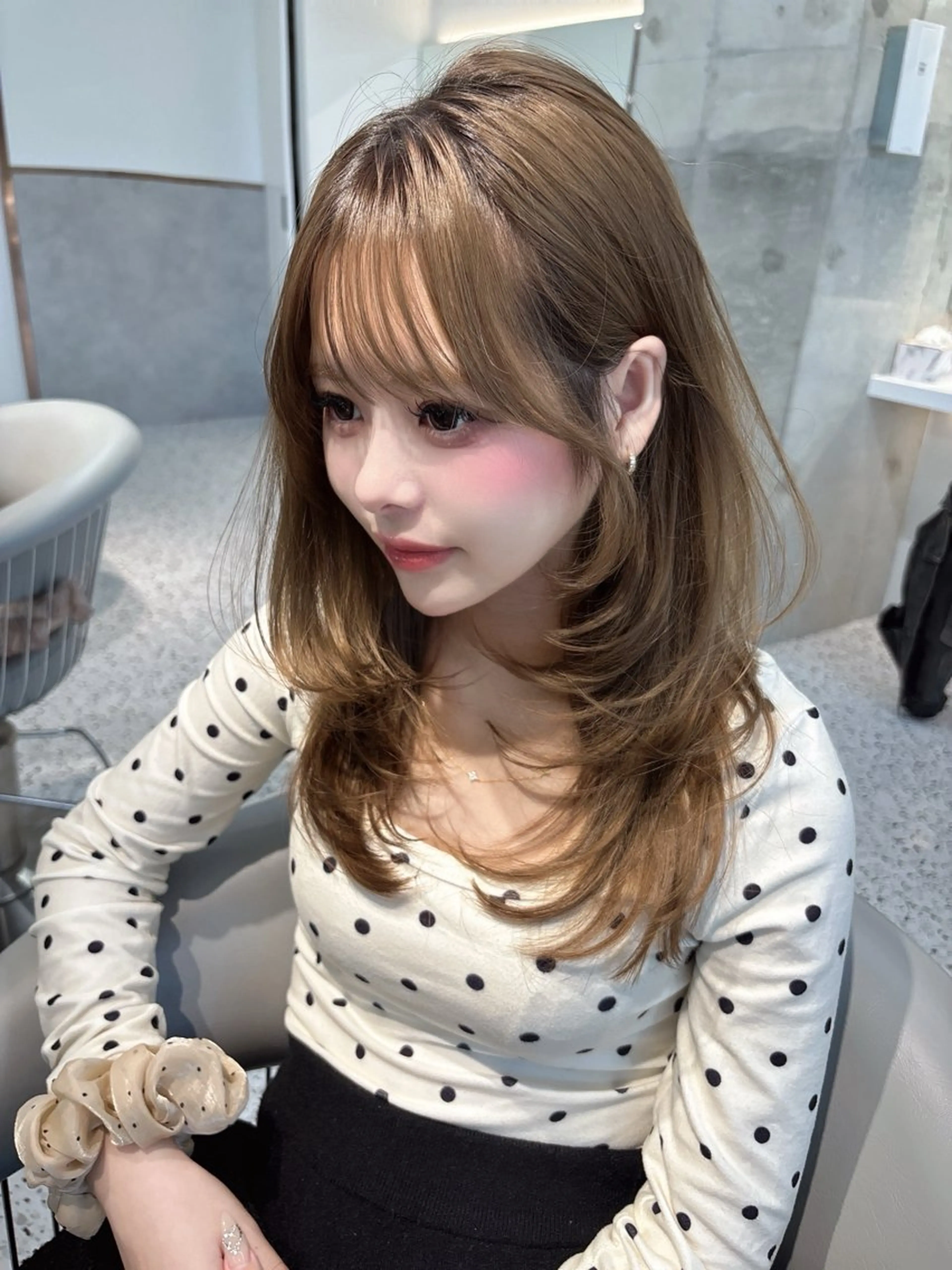 ミディアム カラー ブリーチ ボブ 韓国風ヘア レイヤーカット トリートメント ヘアカラー rina／ベージュ ワンホン/韓国ヘアのヘアスタイル