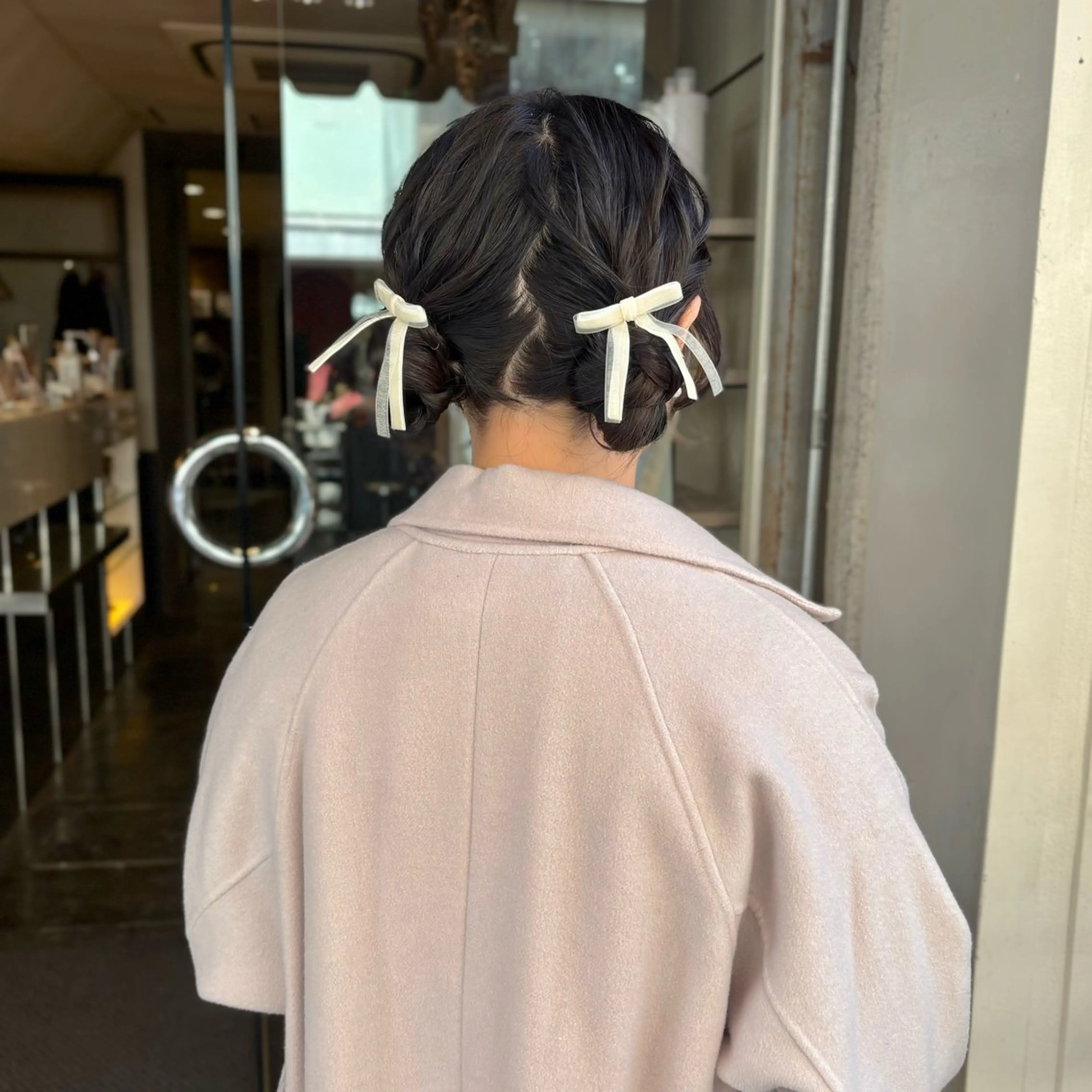 ヘアアレンジ お団子ヘア 髪飾り ヘアセット 芦刈 咲来のヘアスタイル