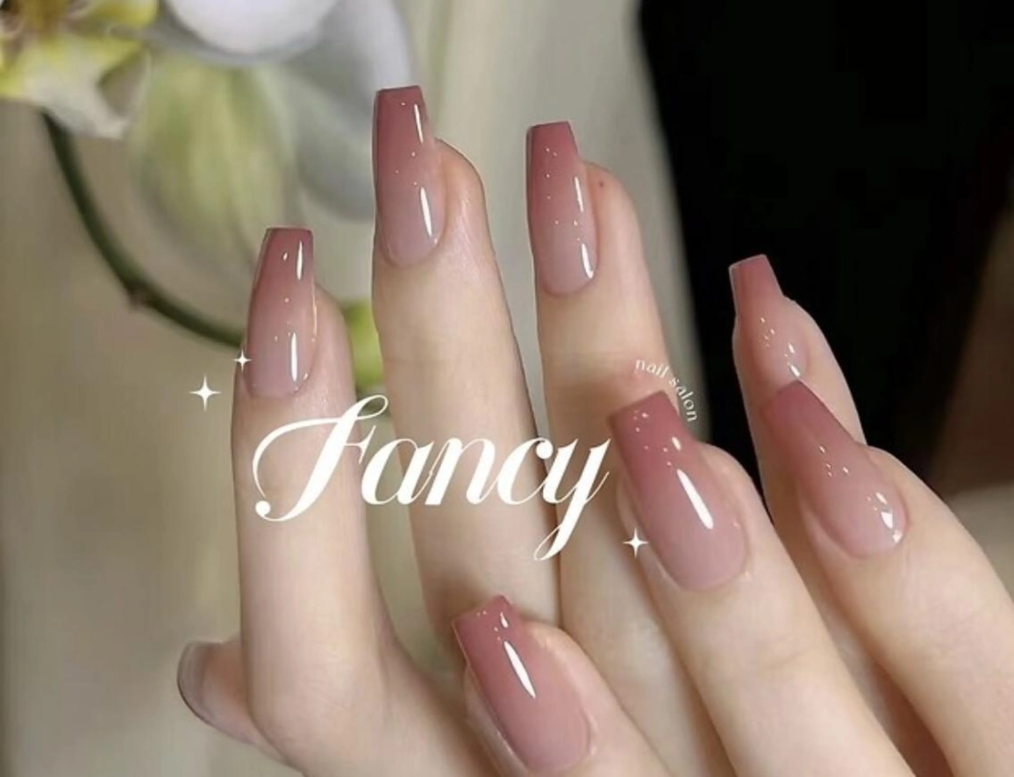 ネイル Fancy ネイルサロンのネイルデザイン