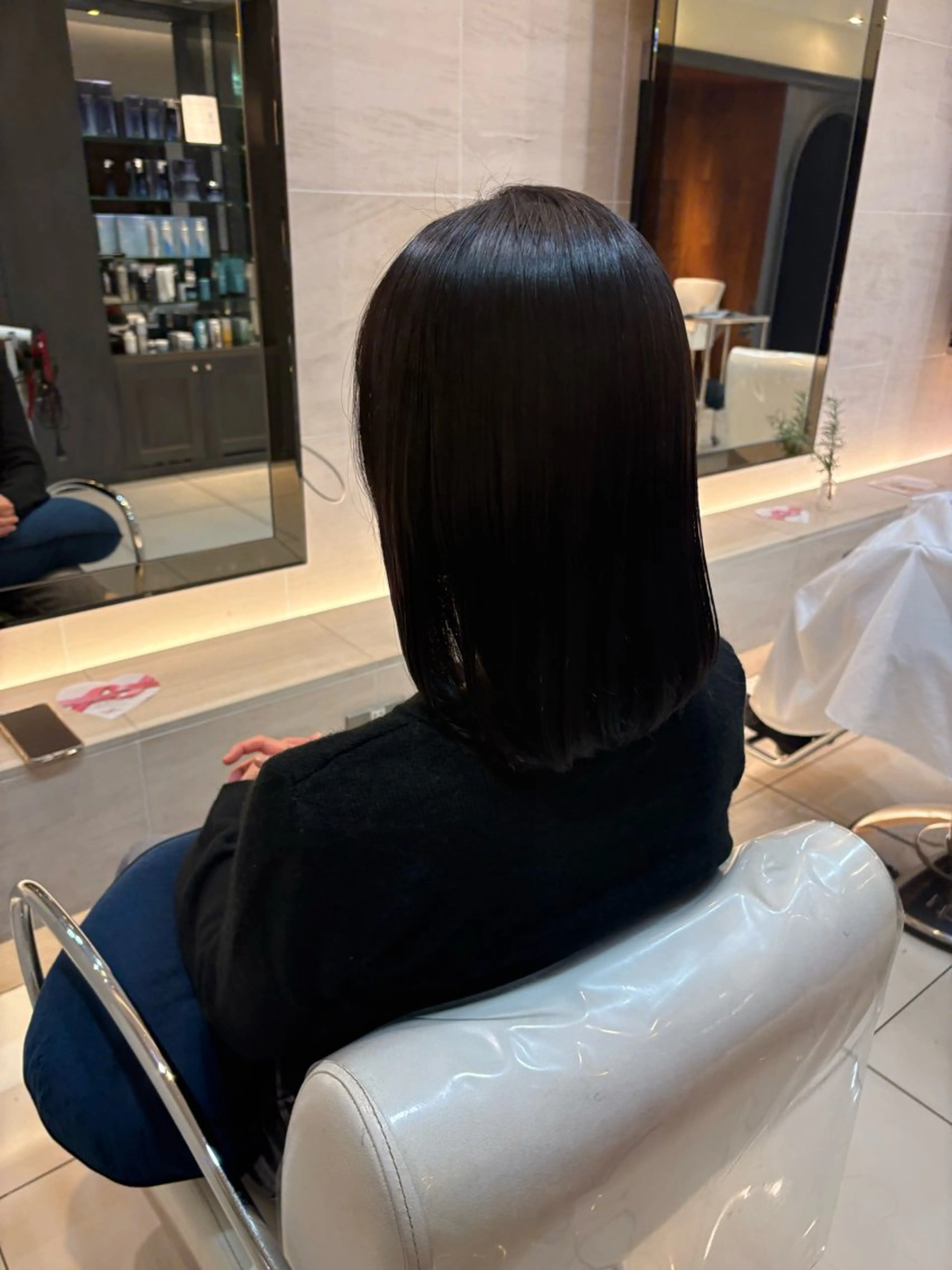 ミディアム カラー ヘアカラー 坂田 愛彩萌のヘアスタイル