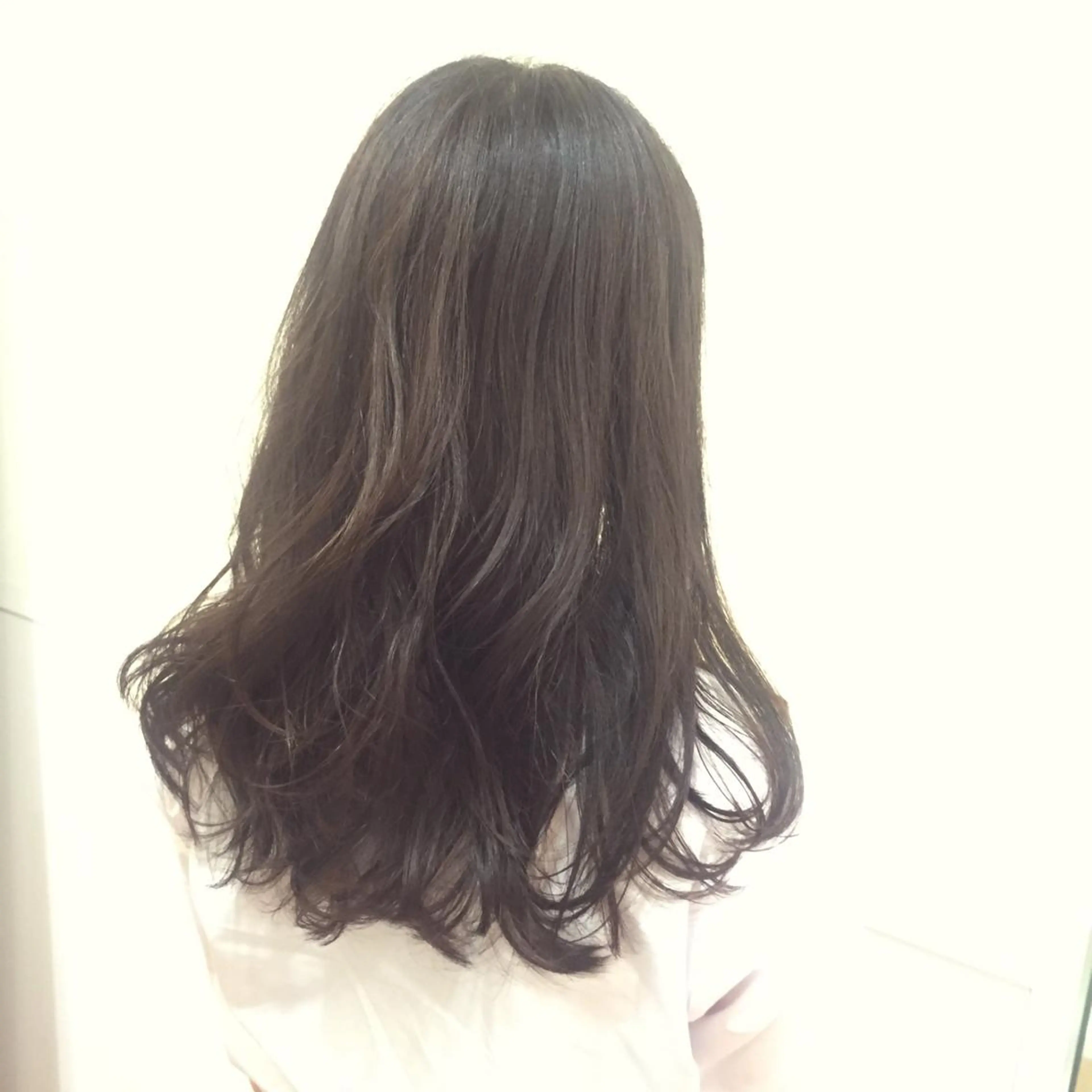 セミロング ロング パーマ セミロングパーマ デジタルパーマ oggi +KENJE所属・大平 美沙のヘアスタイル