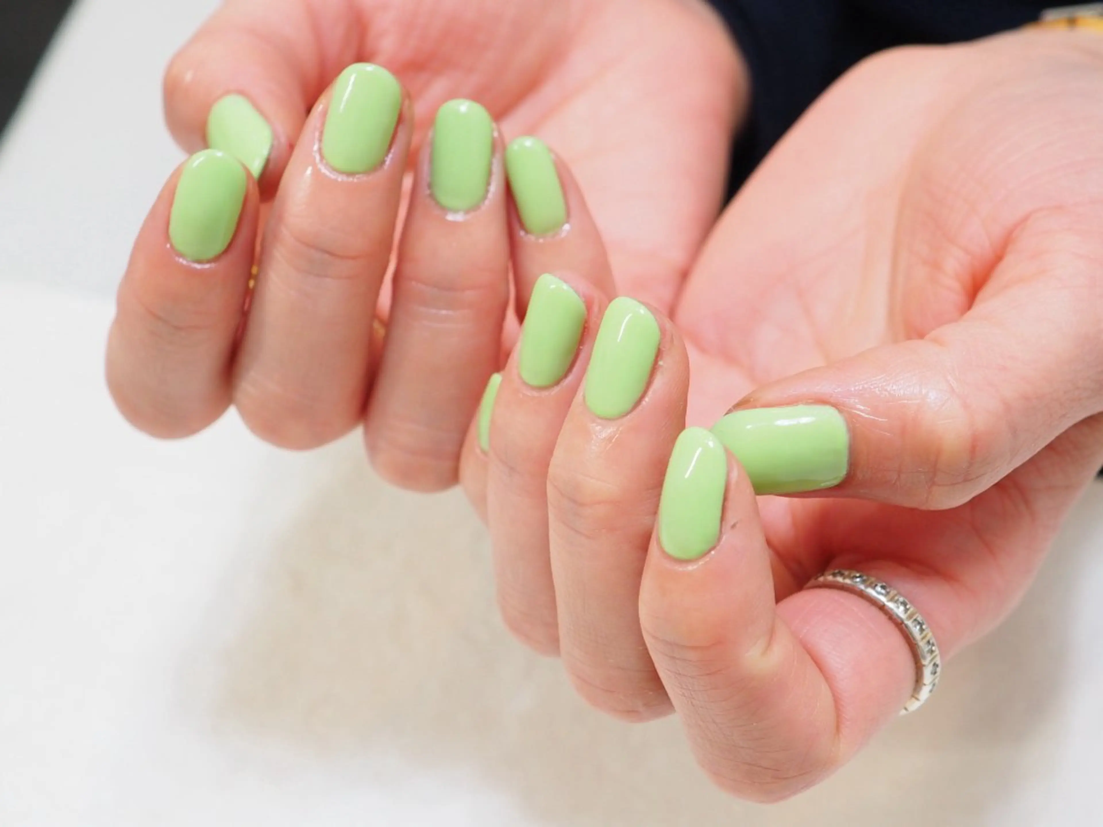 ネイル 春ネイル ハンドネイル CHICnail🪽 /目黒/パラジェルのネイルデザイン