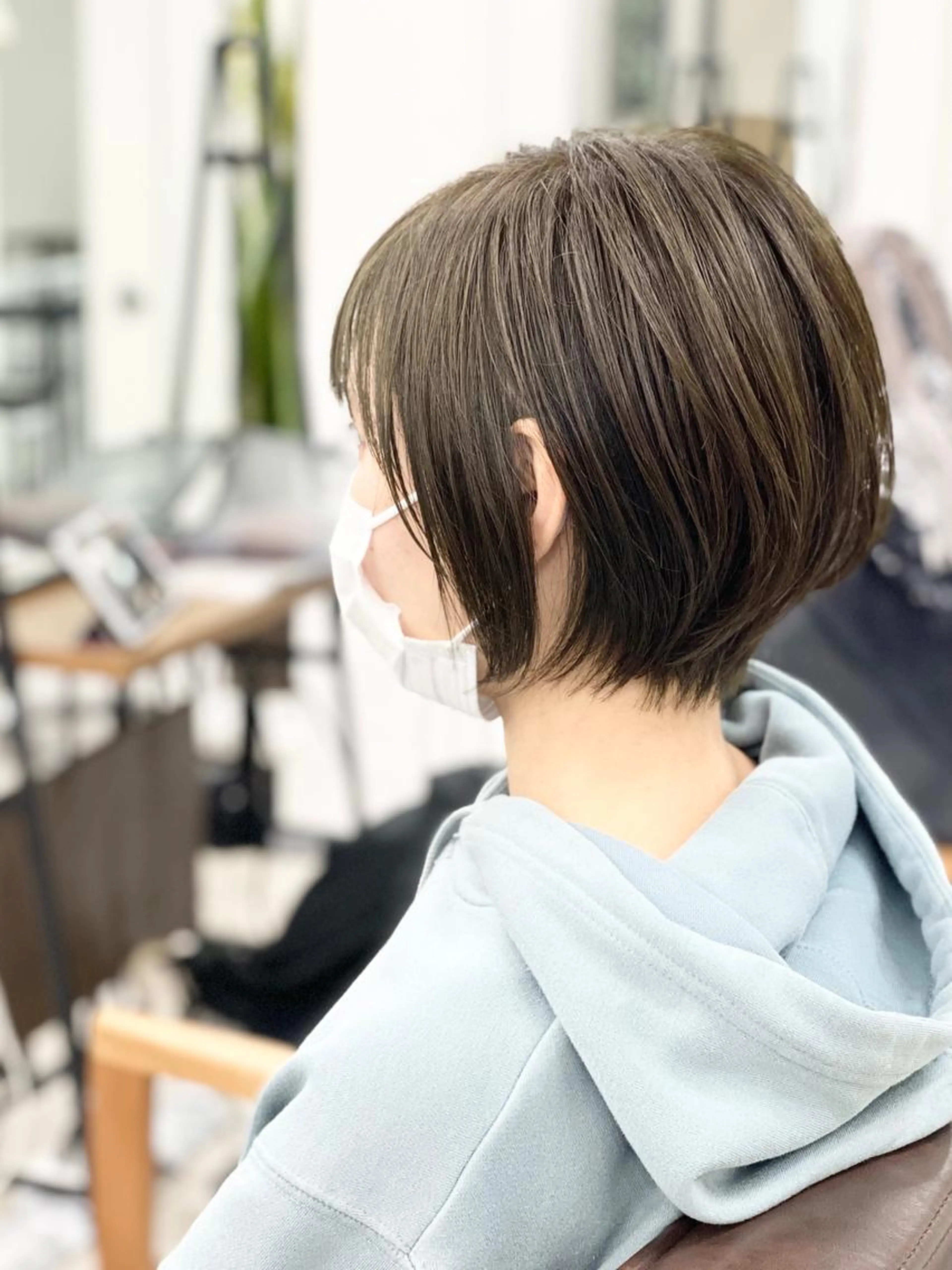 🩵白髪をデザインに🫧白髪ぼかしハイライト＋カット🪽の写真