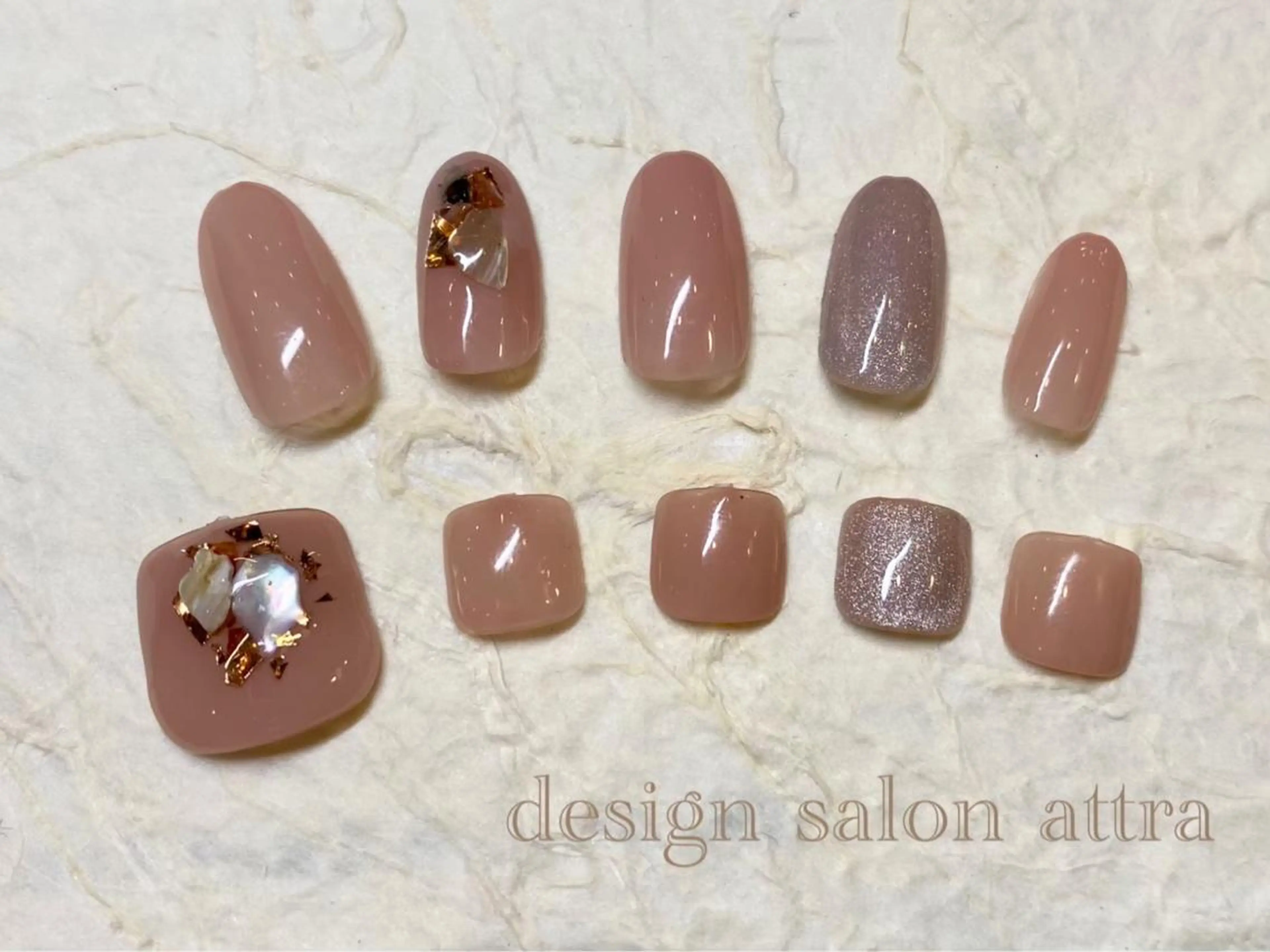 ネイル デザインサロン attra 本八幡店のネイルデザイン