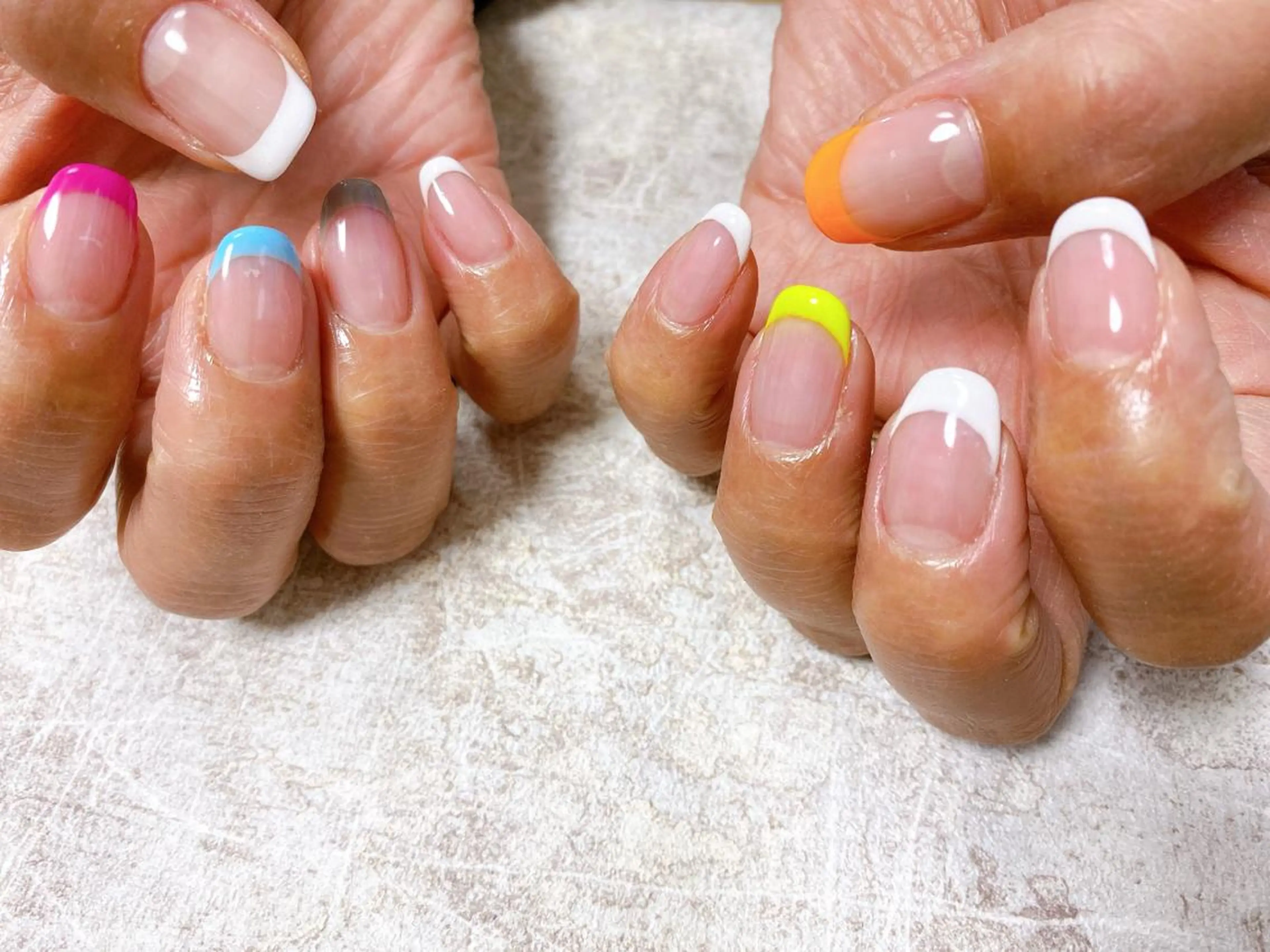 ネイル フレンチネイル Mogu nail 二子玉川のネイルデザイン