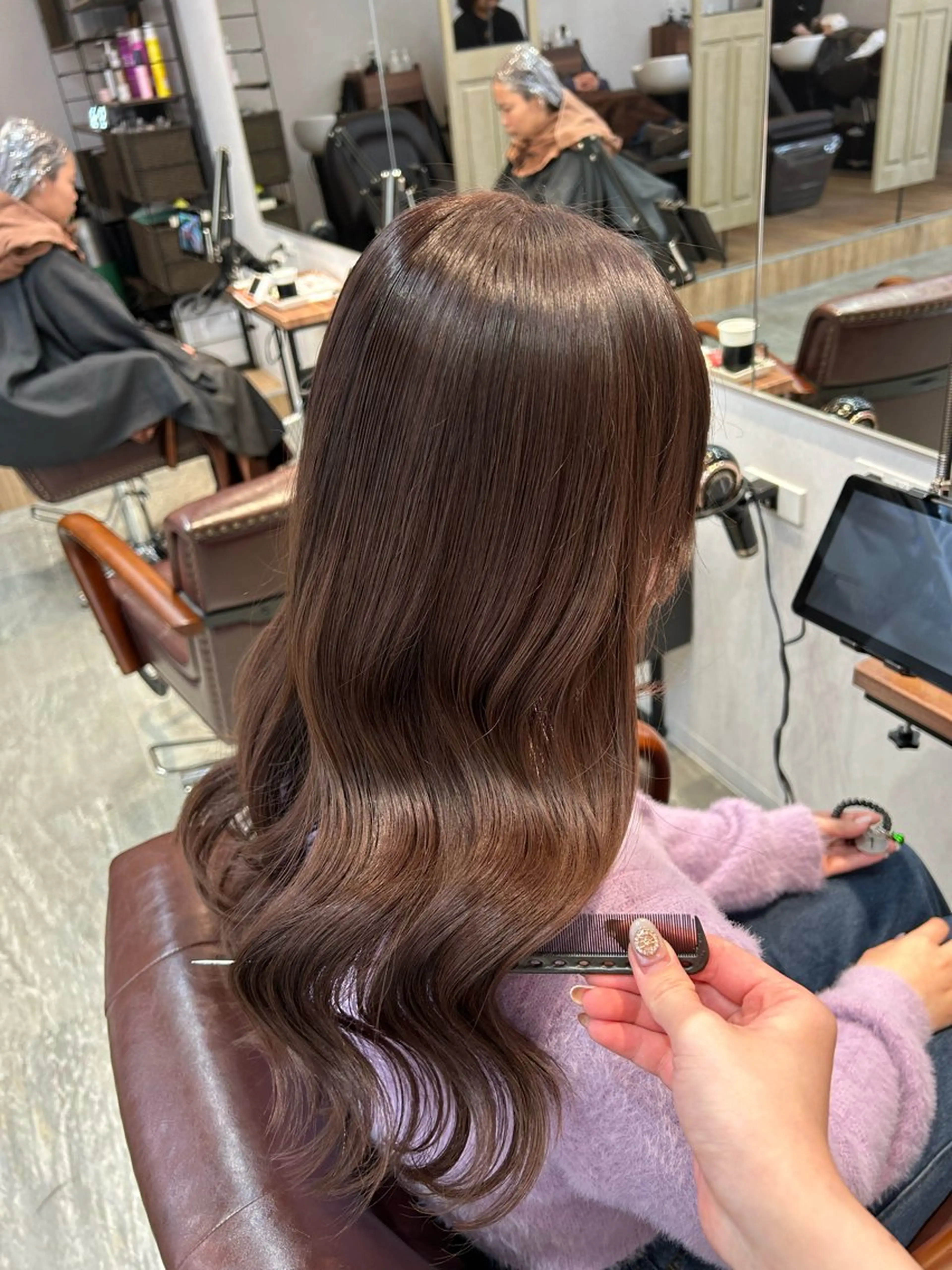 ロング カット ヘアカラー トリートメント 愛されハイトーン 🍓YURINAのヘアスタイル