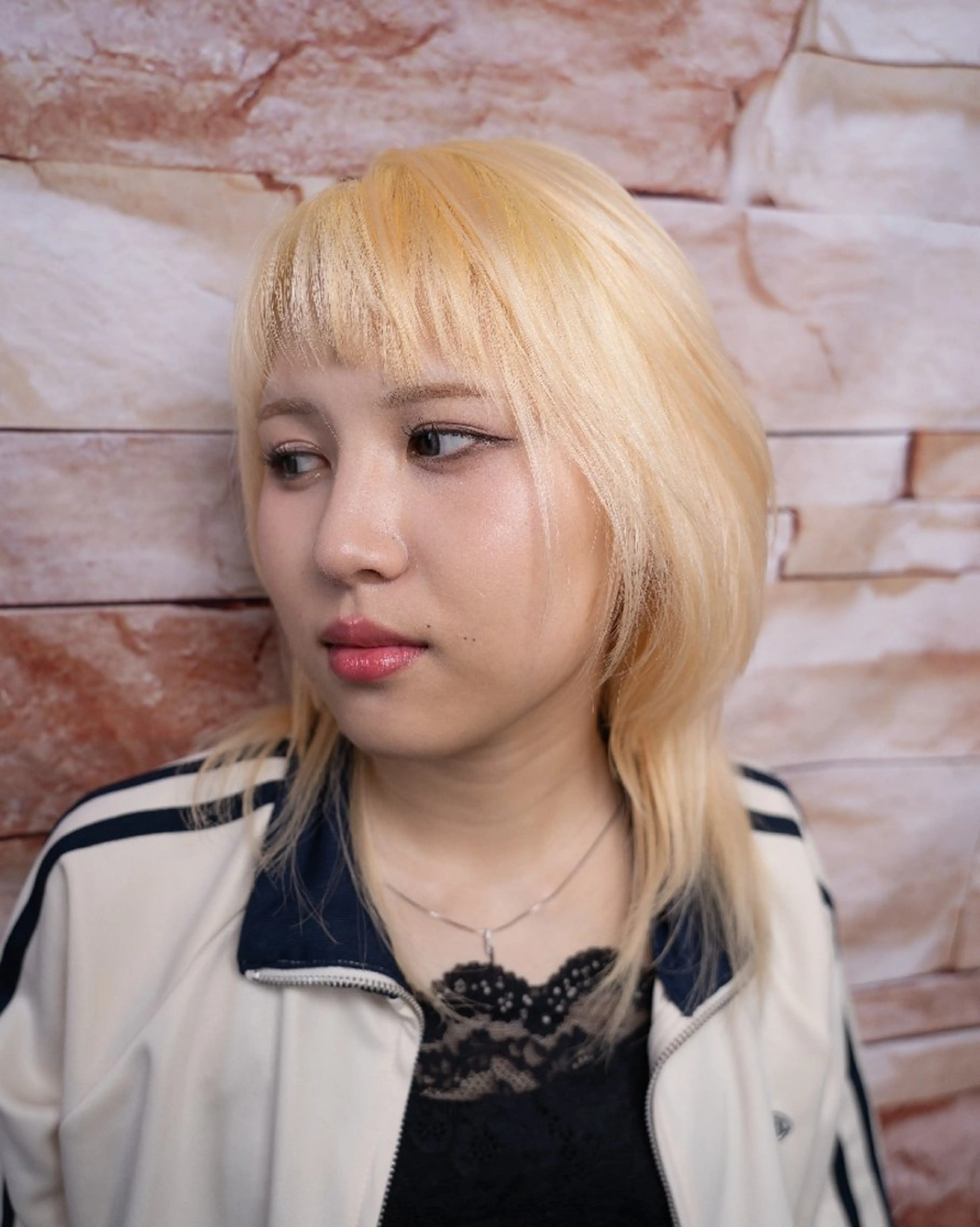 ミディアム カラー ブリーチ ブロンド Loop for hair所属・松尾 泰伸のヘアスタイル