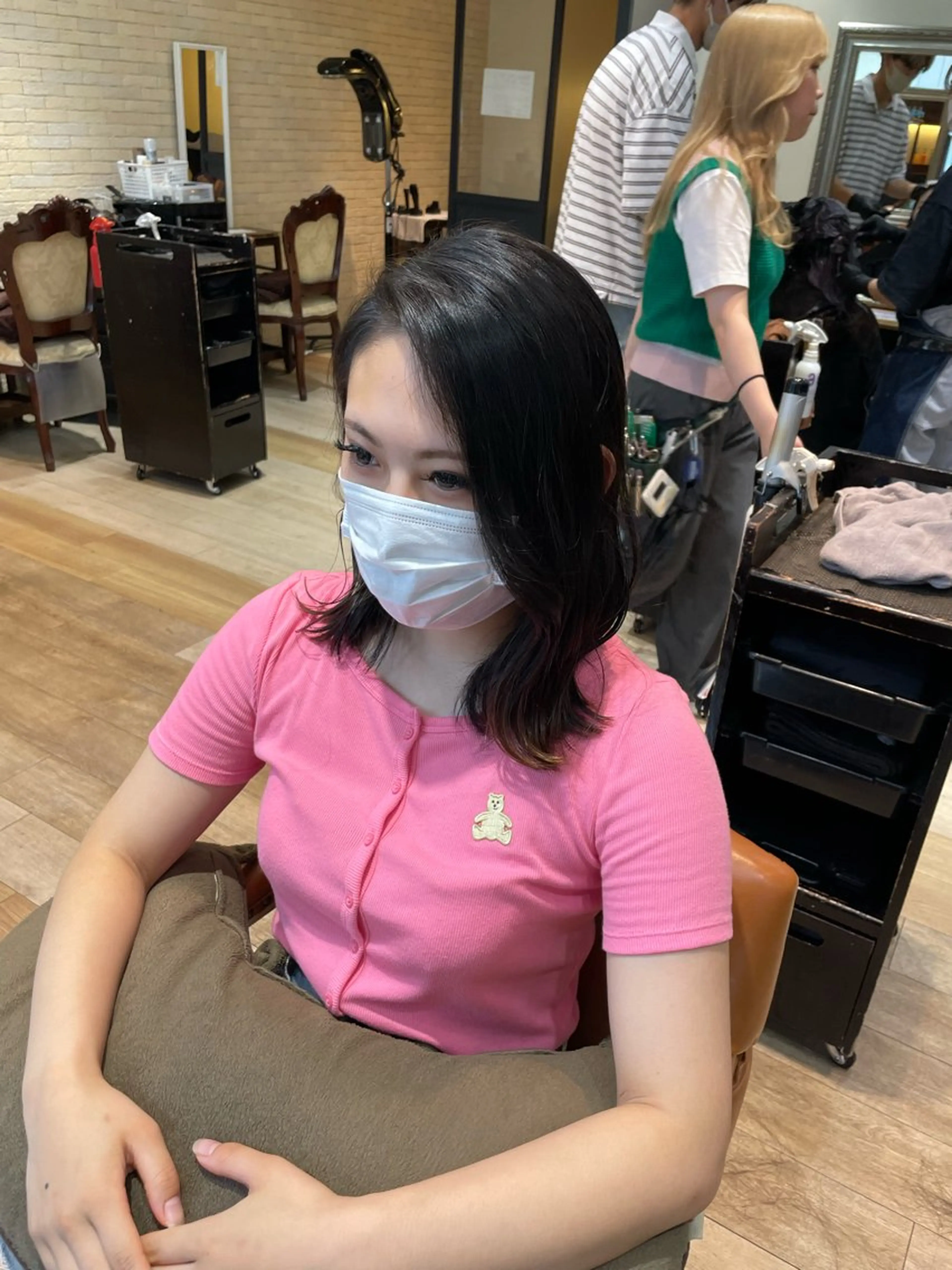 ミディアム カラー カット ヘアカラー SINCE【シンス】所属・Hika.ハイトーン 髪質改善🩵ᩚ🫧のヘアスタイル